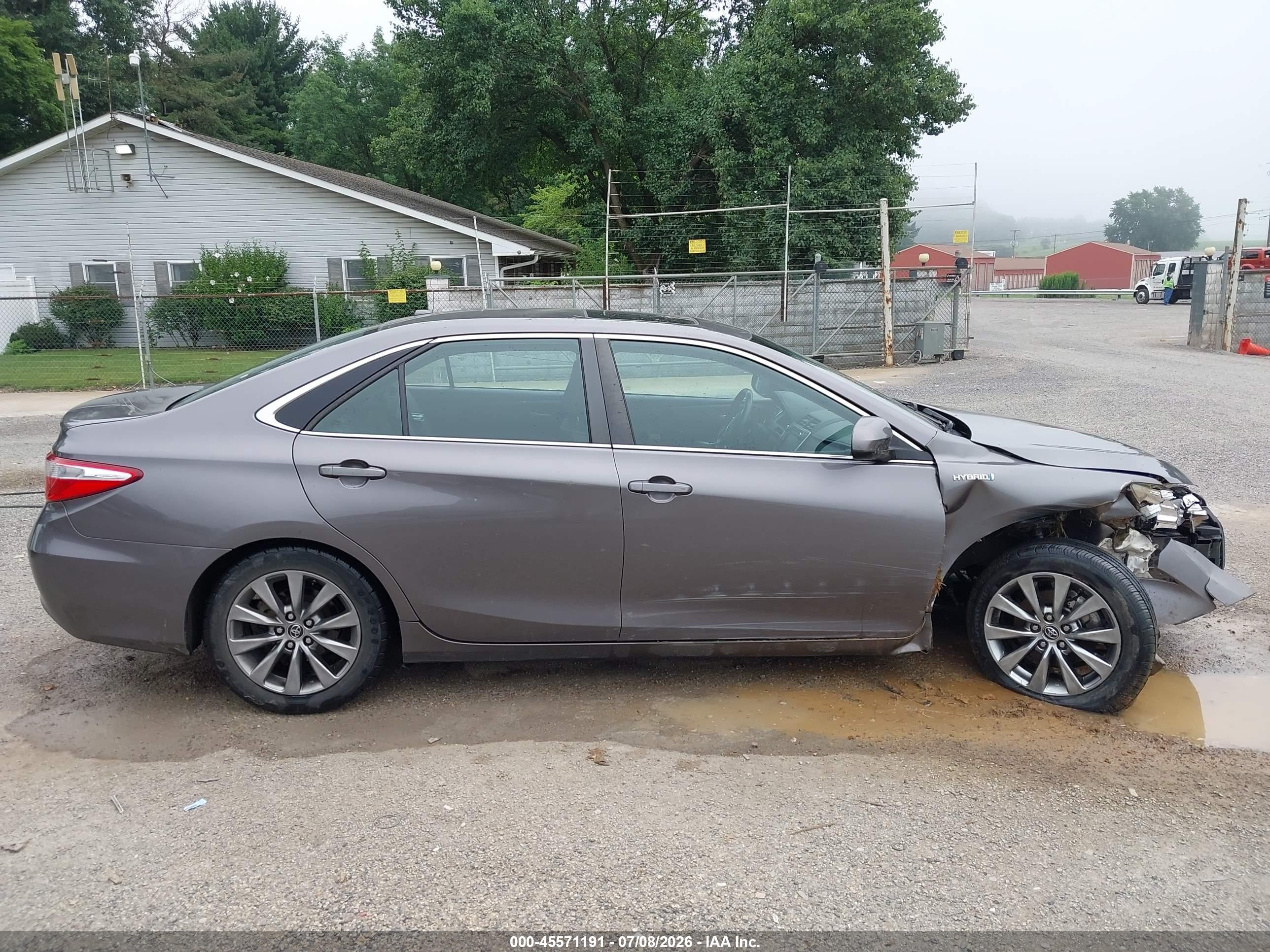 2015 Toyota Camry Hybrid Xle Серый vin: 4T1BD1FK4FU161041