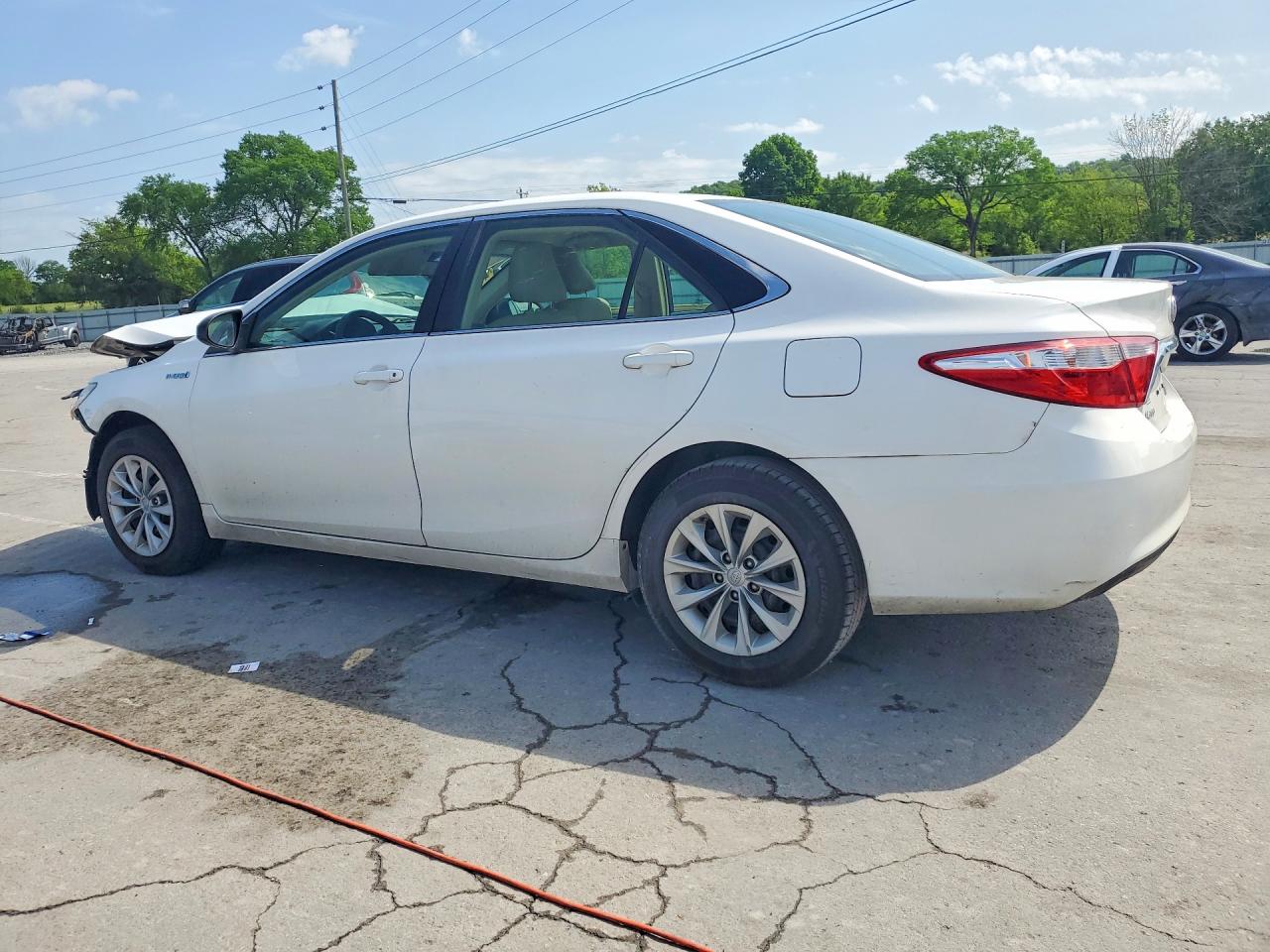 2015 Toyota Camry Hybrid Le Белый vin: 4T1BD1FK4FU164389