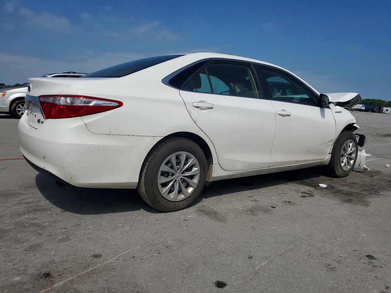2015 Toyota Camry Hybrid Le Белый vin: 4T1BD1FK4FU164389