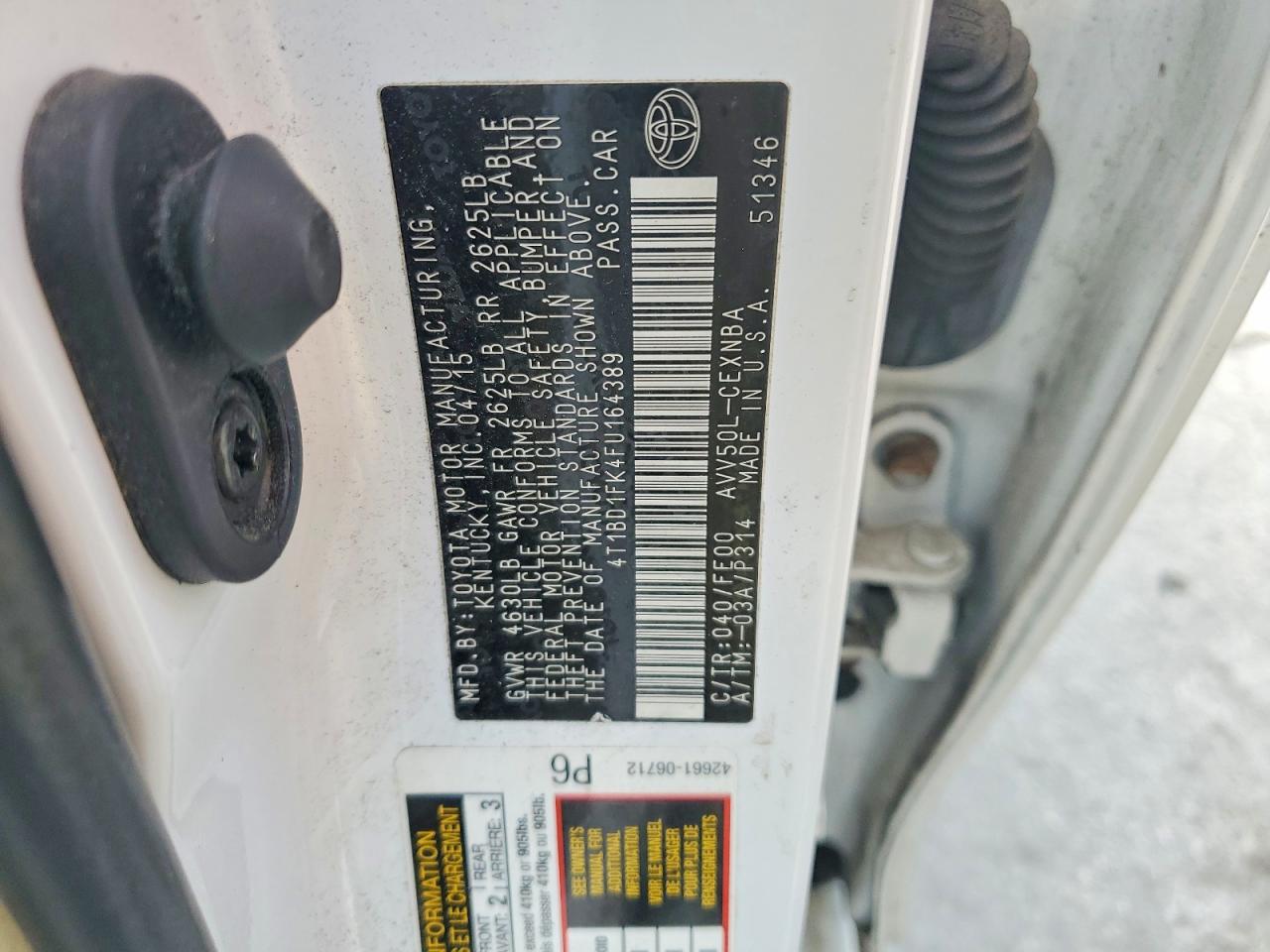 2015 Toyota Camry Hybrid Le Белый vin: 4T1BD1FK4FU164389