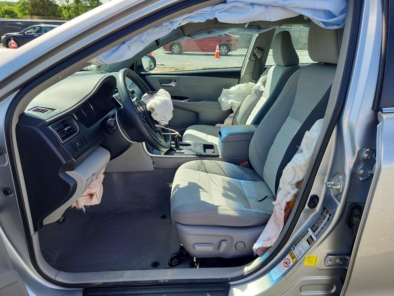 2015 Toyota Camry Hybrid Le Silver vin: 4T1BD1FK4FU166000