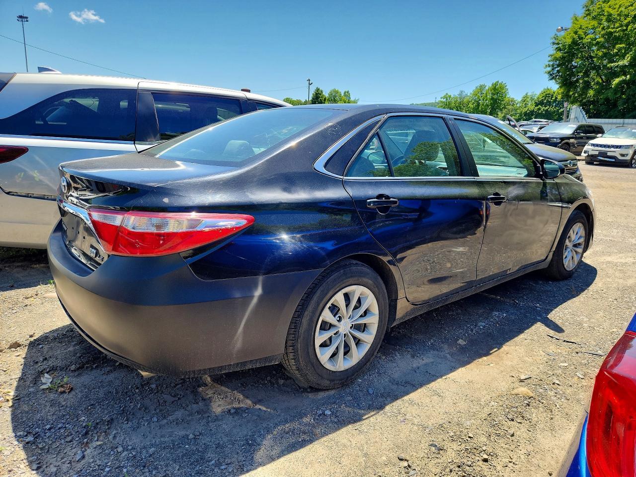 2015 Toyota Camry Hybrid Le Black vin: 4T1BD1FK4FU176185
