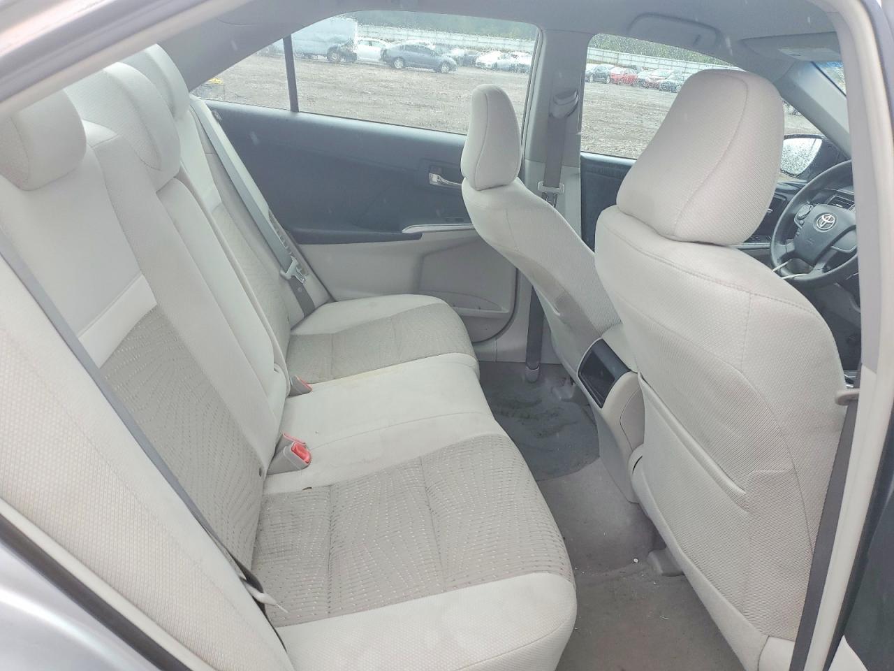 2012 Toyota Camry Hybrid Le Silver vin: 4T1BD1FK5CU005442
