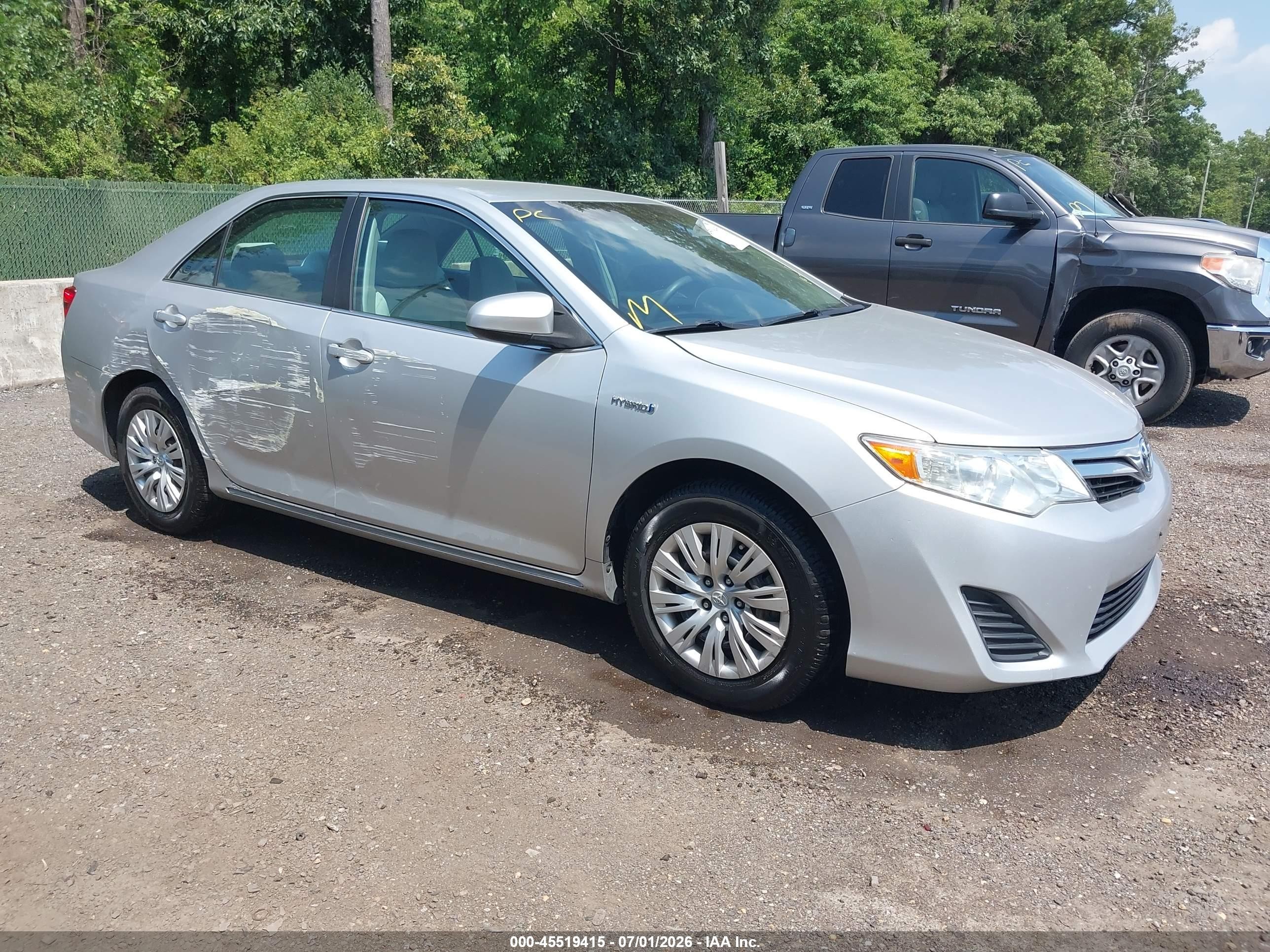 2012 Toyota Camry Hybrid Le Silver vin: 4T1BD1FK5CU019597