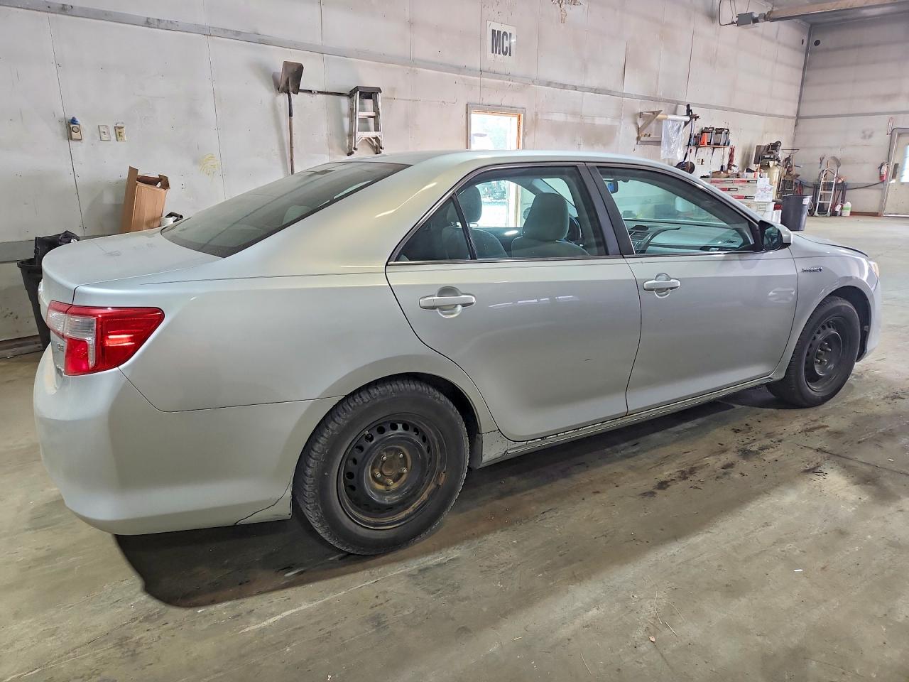 2012 Toyota Camry Hybrid Le Silver vin: 4T1BD1FK5CU040739