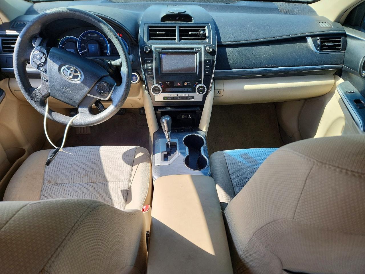 2013 Toyota Camry Hybrid Le Tan vin: 4T1BD1FK5DU083530