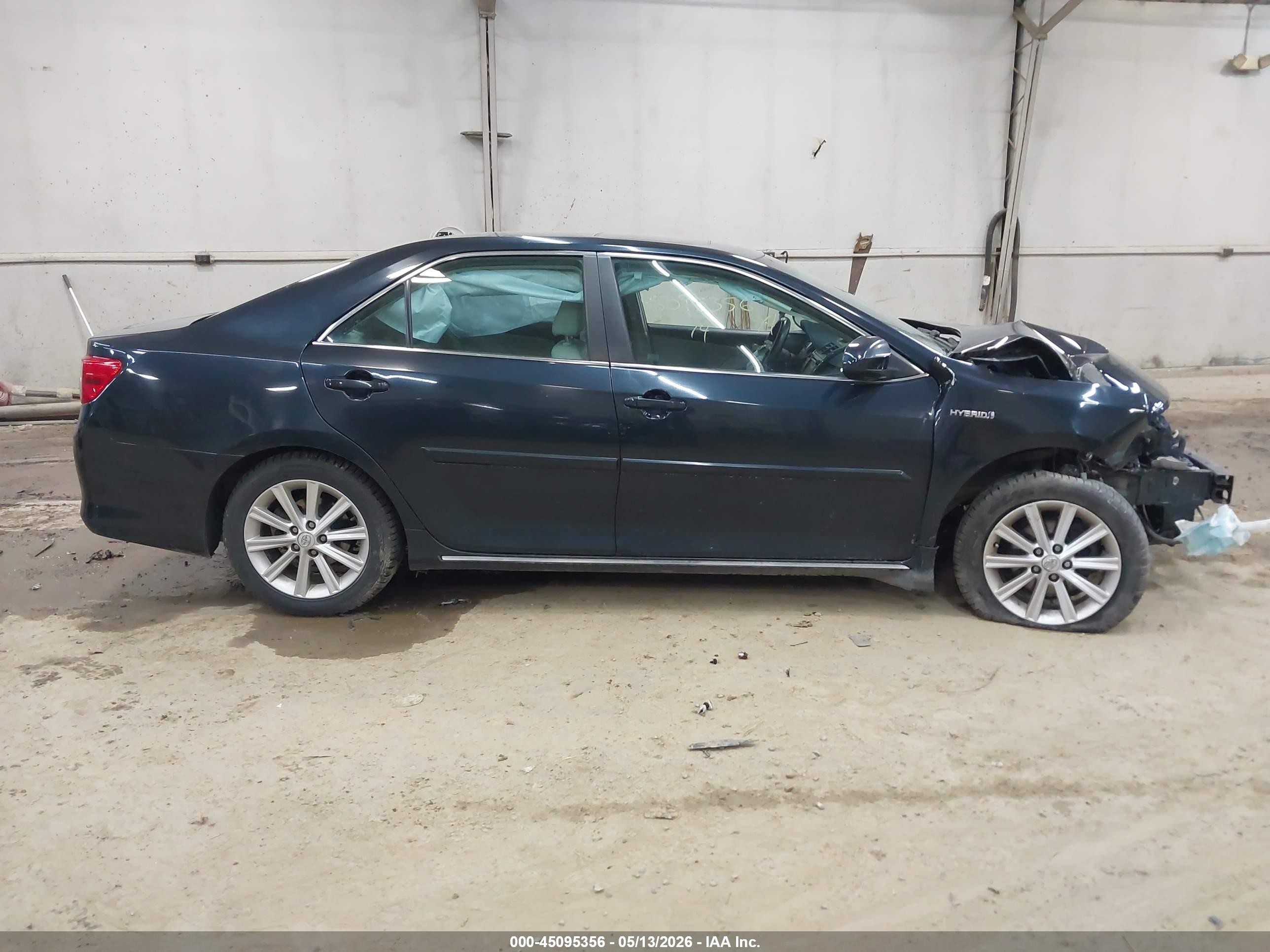 2014 Toyota Camry Hybrid Xle Black vin: 4T1BD1FK5EU100974