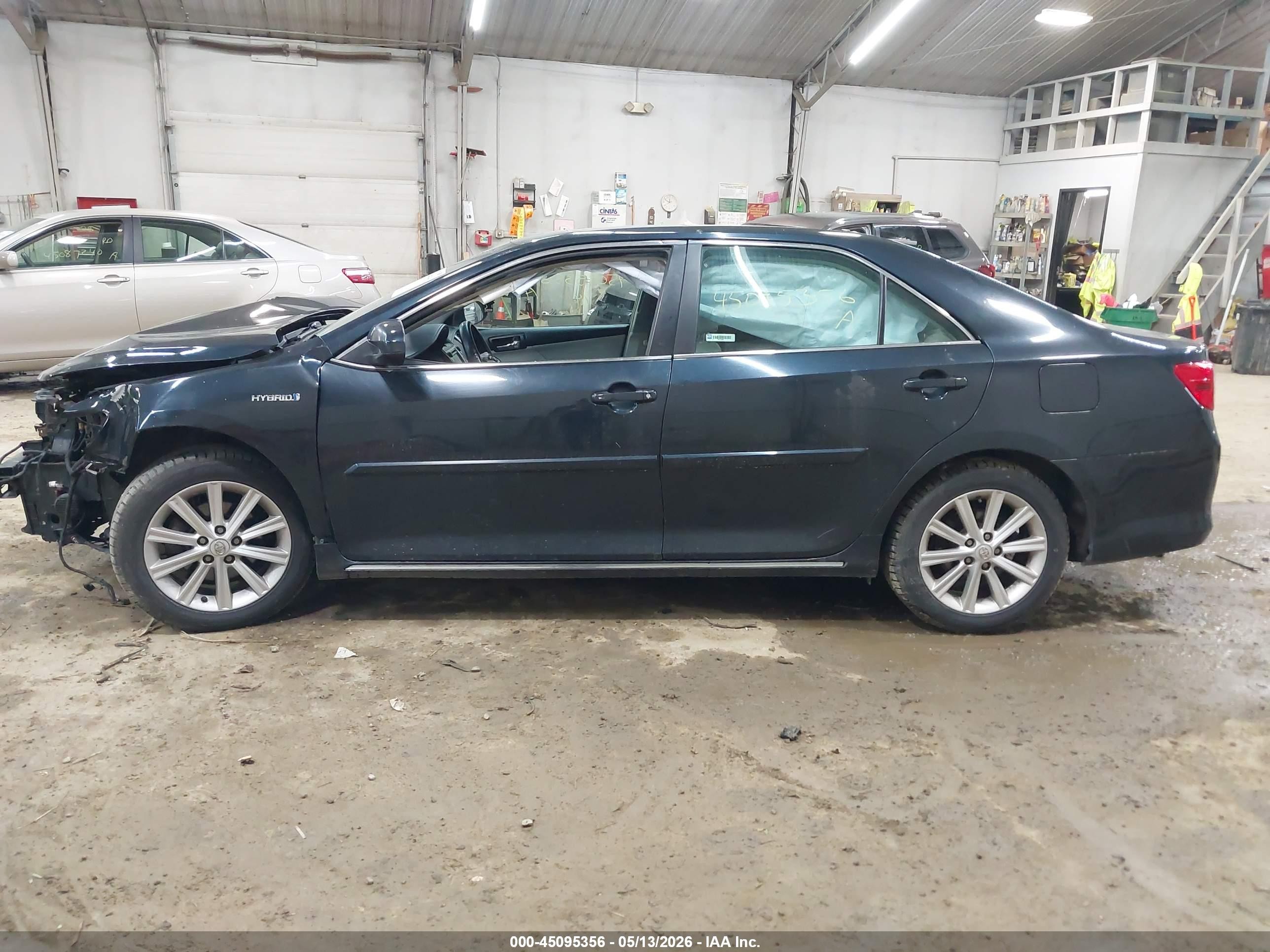 2014 Toyota Camry Hybrid Xle Black vin: 4T1BD1FK5EU100974