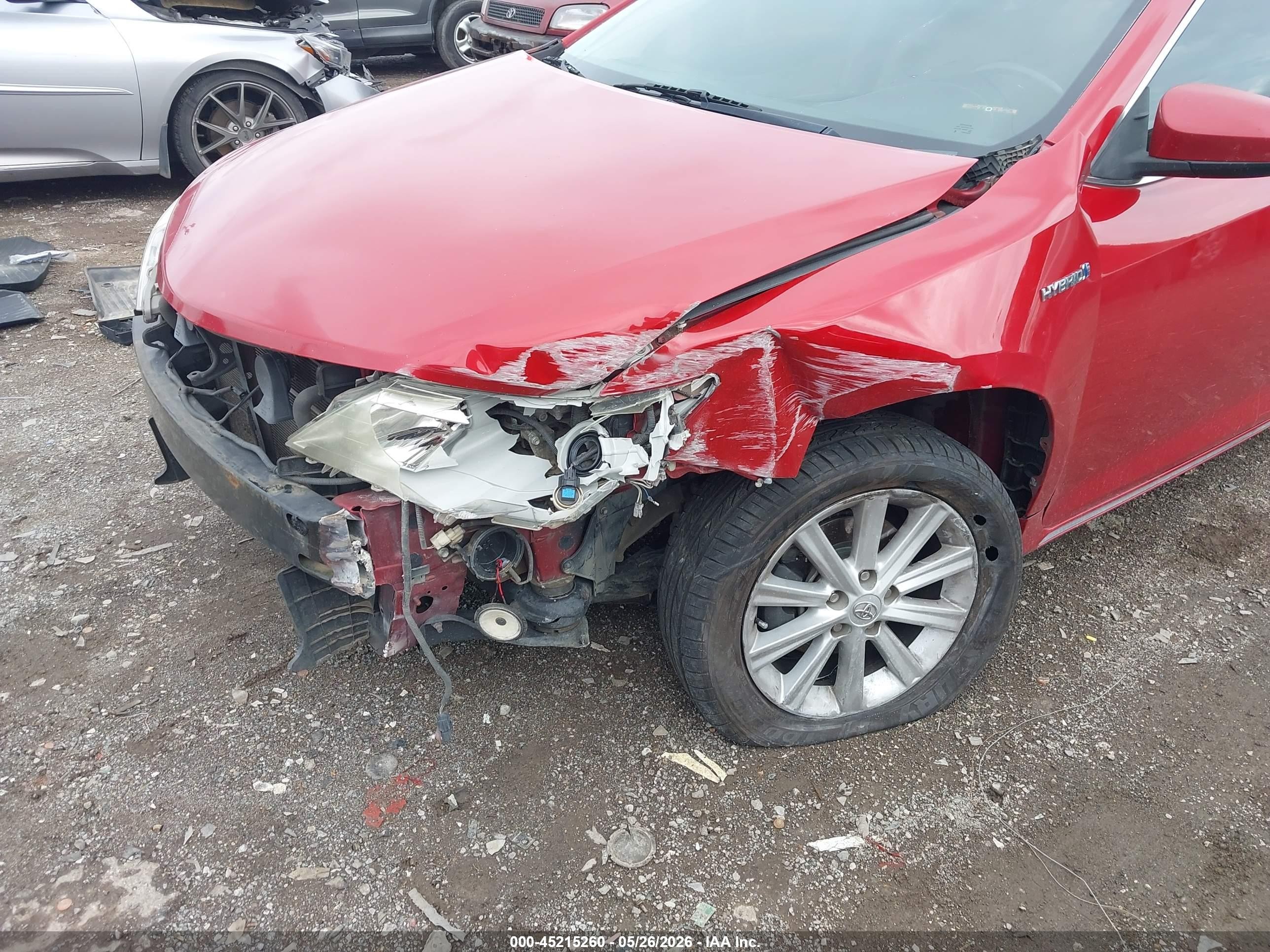 2014 Toyota Camry Hybrid Xle Red vin: 4T1BD1FK5EU104751