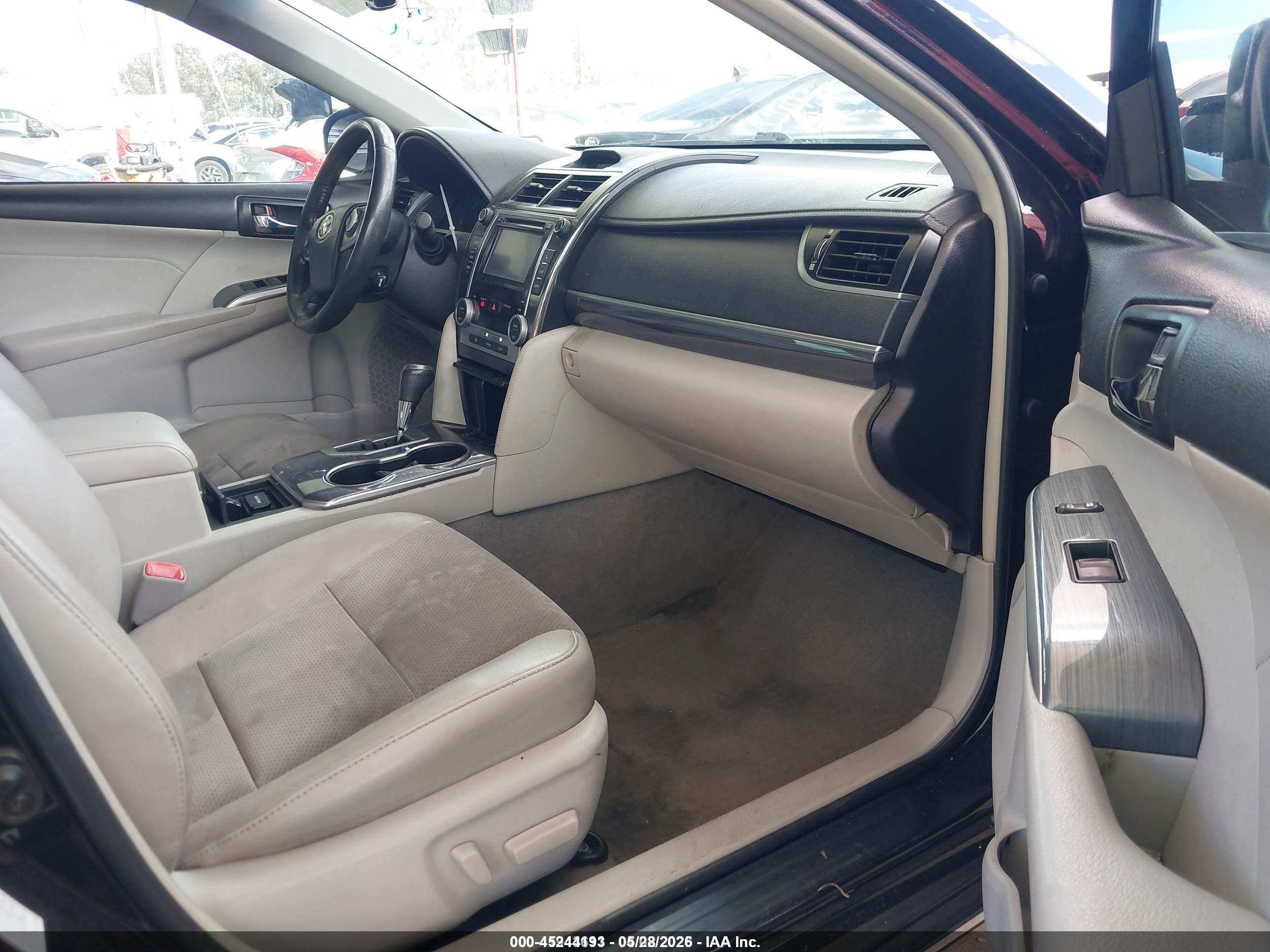2014 Toyota Camry Hybrid Xle Black vin: 4T1BD1FK5EU106628