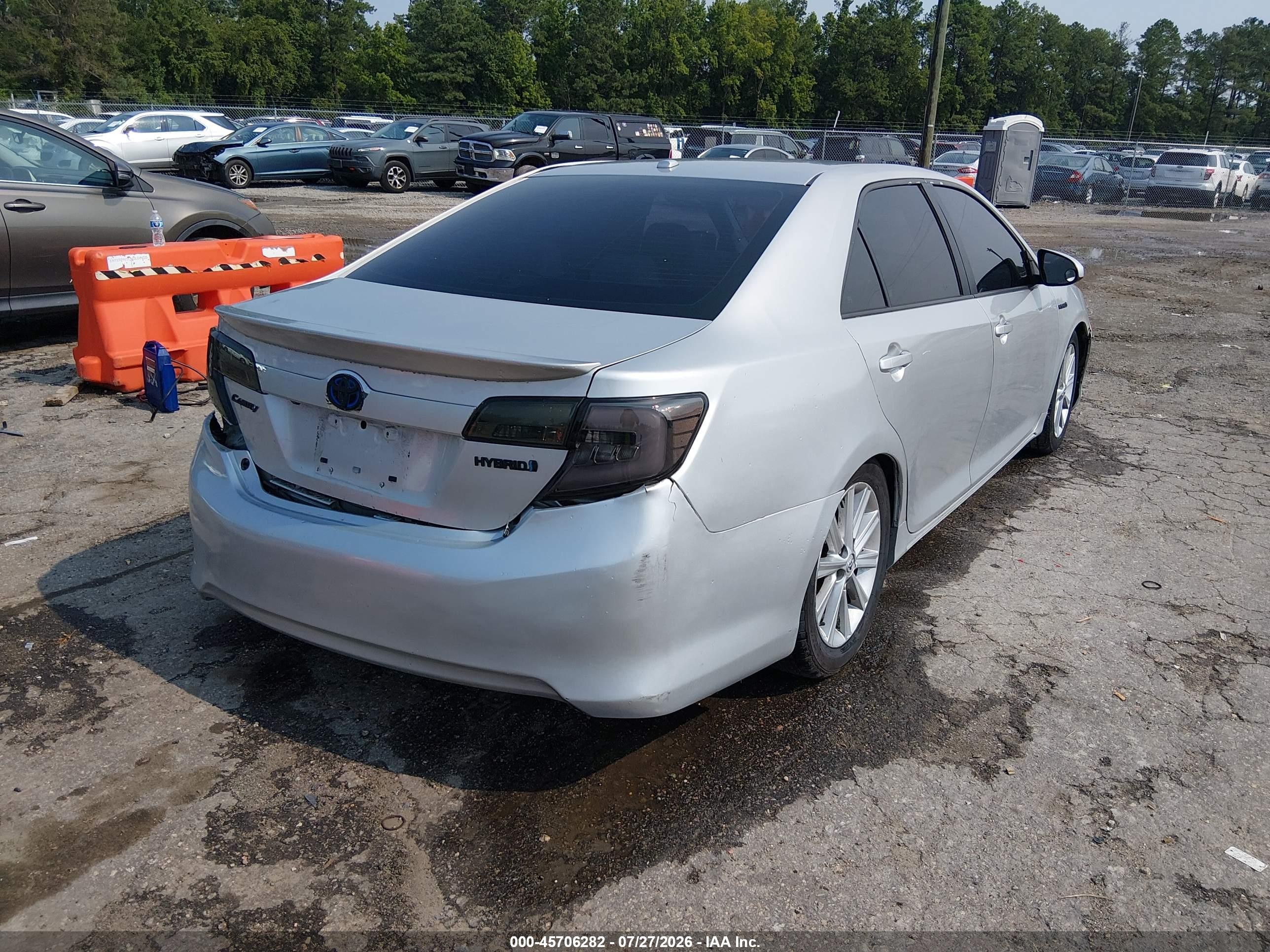 2014 Toyota Camry Hybrid Xle Silver vin: 4T1BD1FK5EU108153