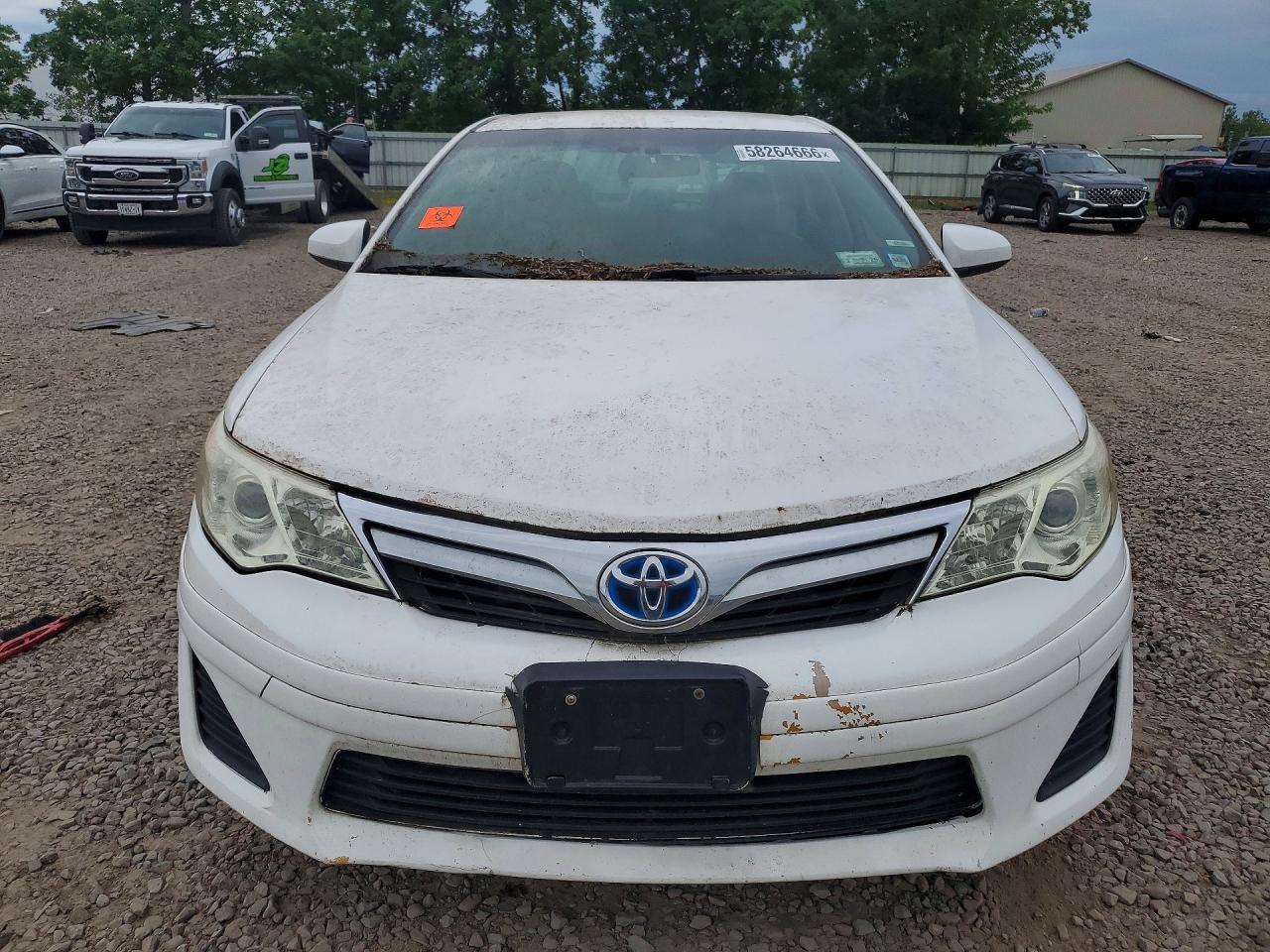 2014 Toyota Camry Hybrid Le Белый vin: 4T1BD1FK5EU111408