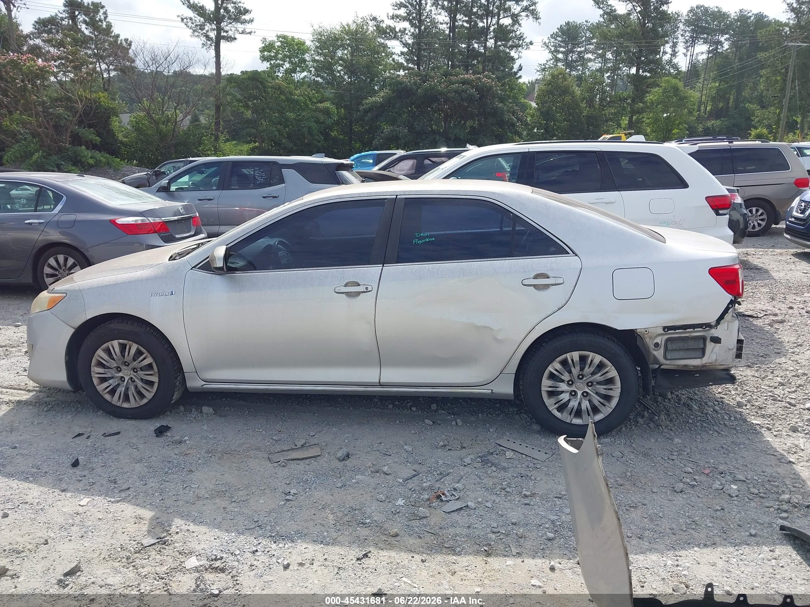 2014 Toyota Camry Hybrid Le Gray vin: 4T1BD1FK5EU118309