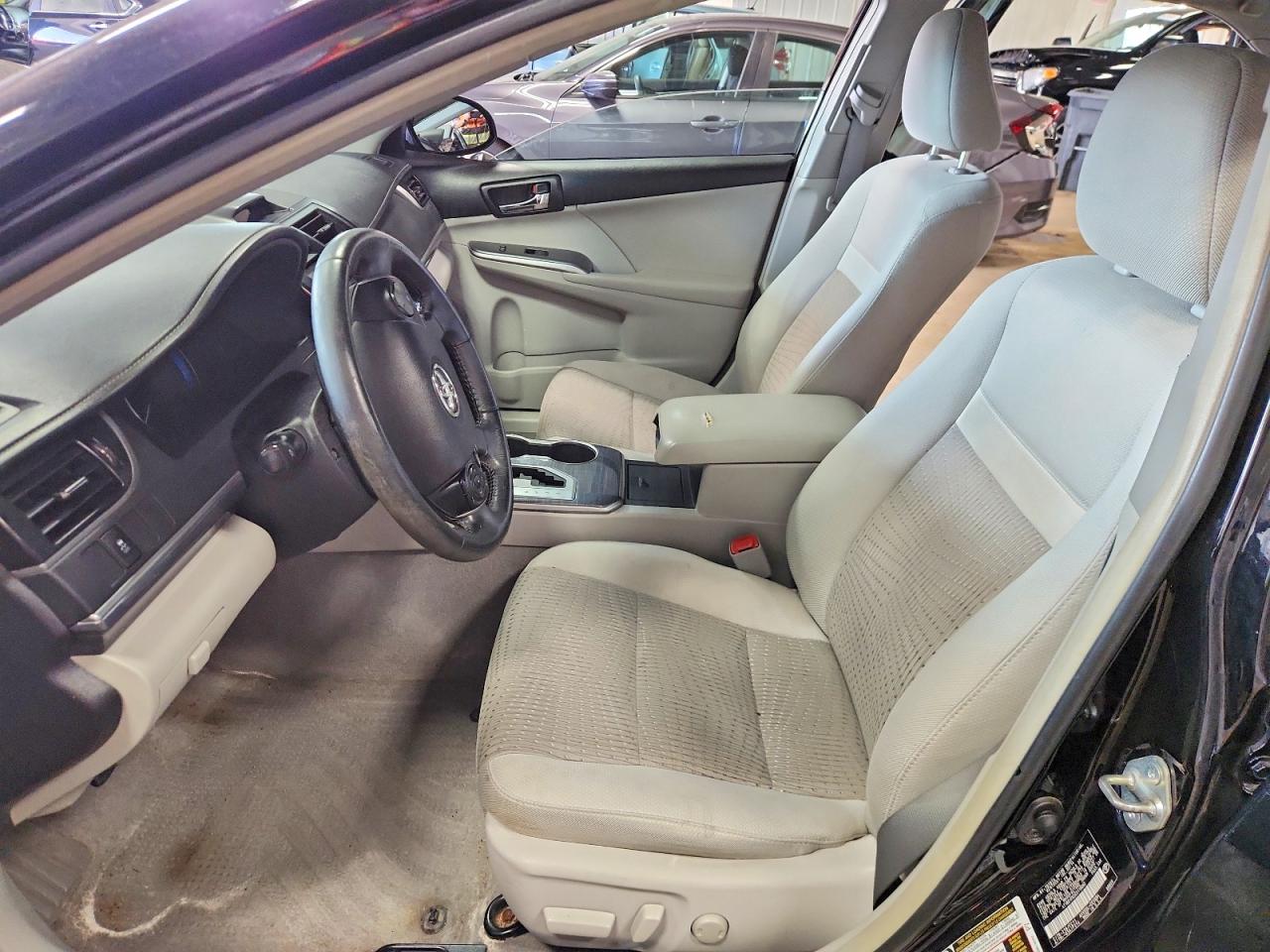 2014 Toyota Camry Hybrid Xle Черный vin: 4T1BD1FK5EU118682