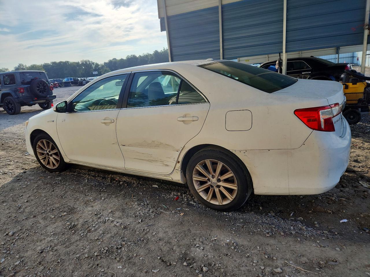 2014 Toyota Camry Hybrid Xle White vin: 4T1BD1FK5EU118777