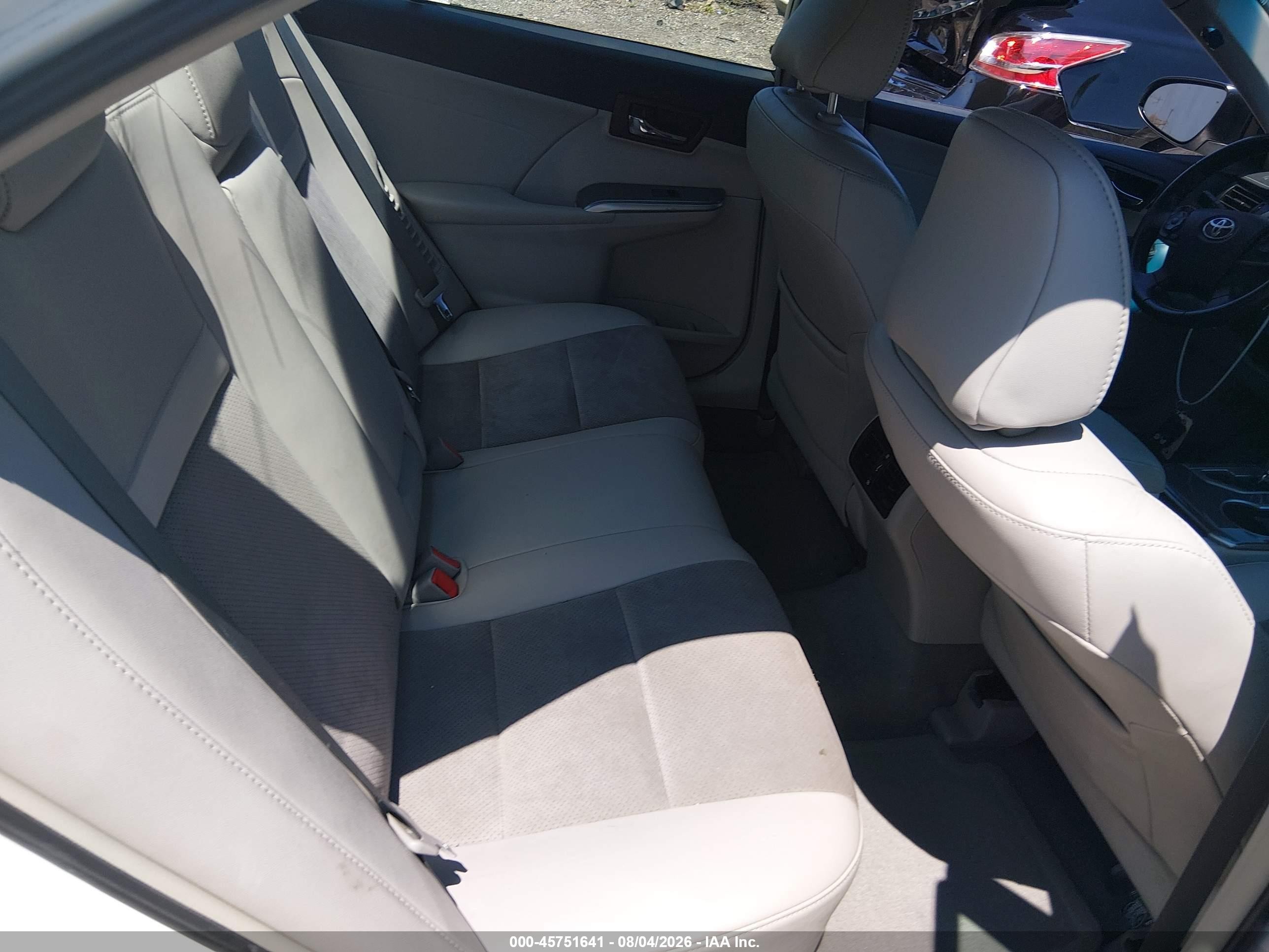 2014 Toyota Camry Hybrid Xle White vin: 4T1BD1FK5EU128323