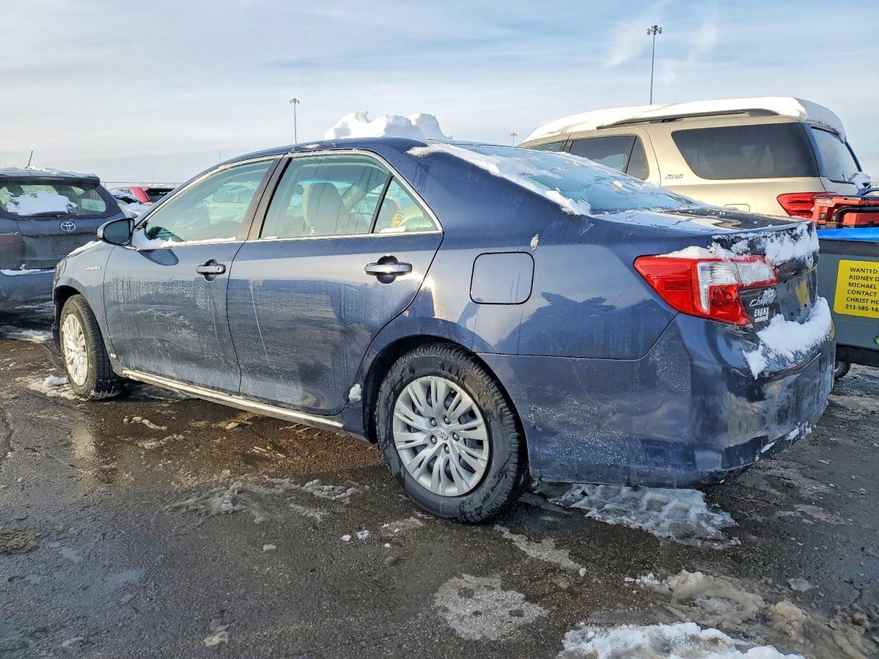 2014 Toyota Camry Hybrid Le Синий vin: 4T1BD1FK5EU132226