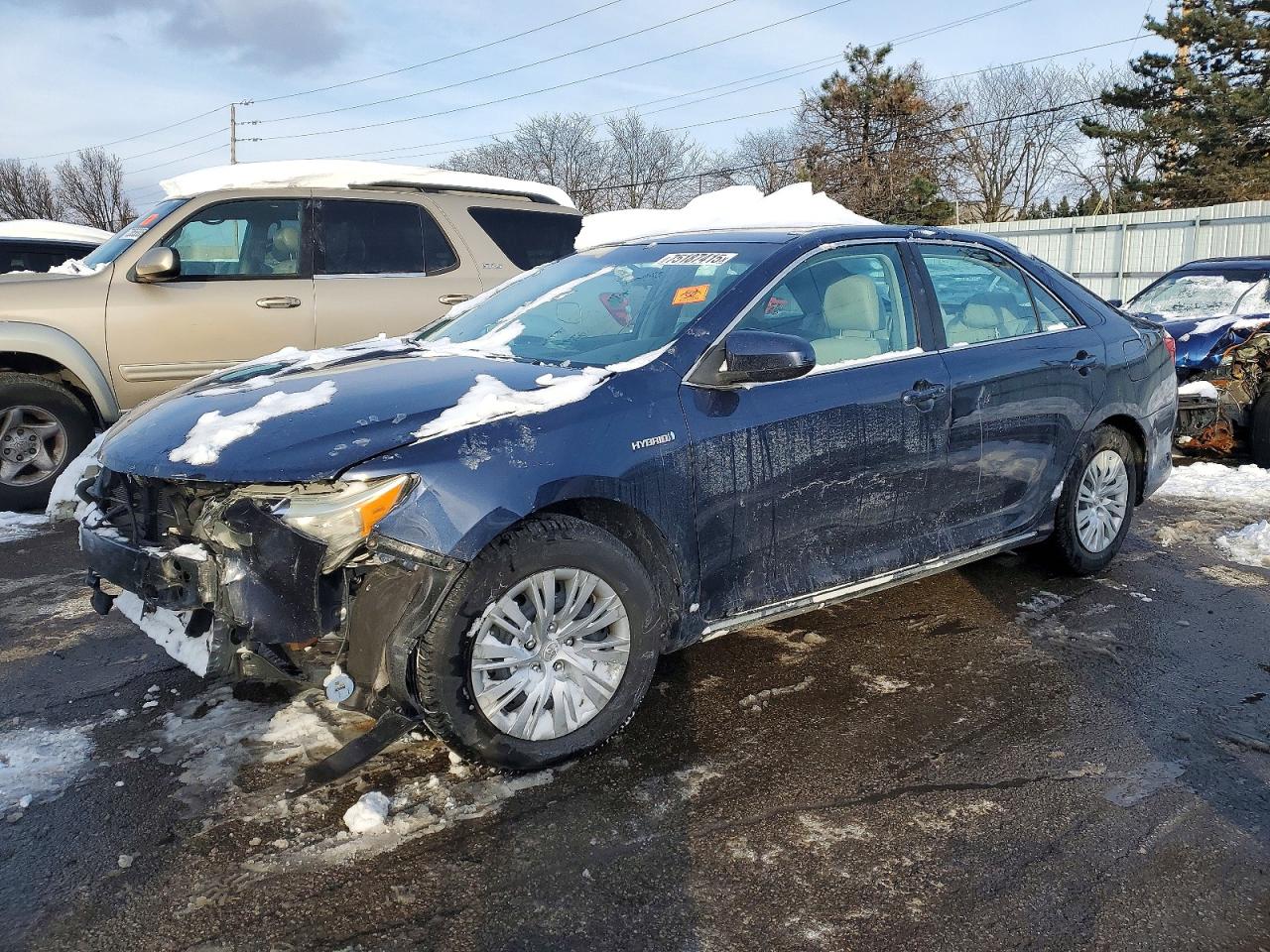 2014 Toyota Camry Hybrid Le Синий vin: 4T1BD1FK5EU132226