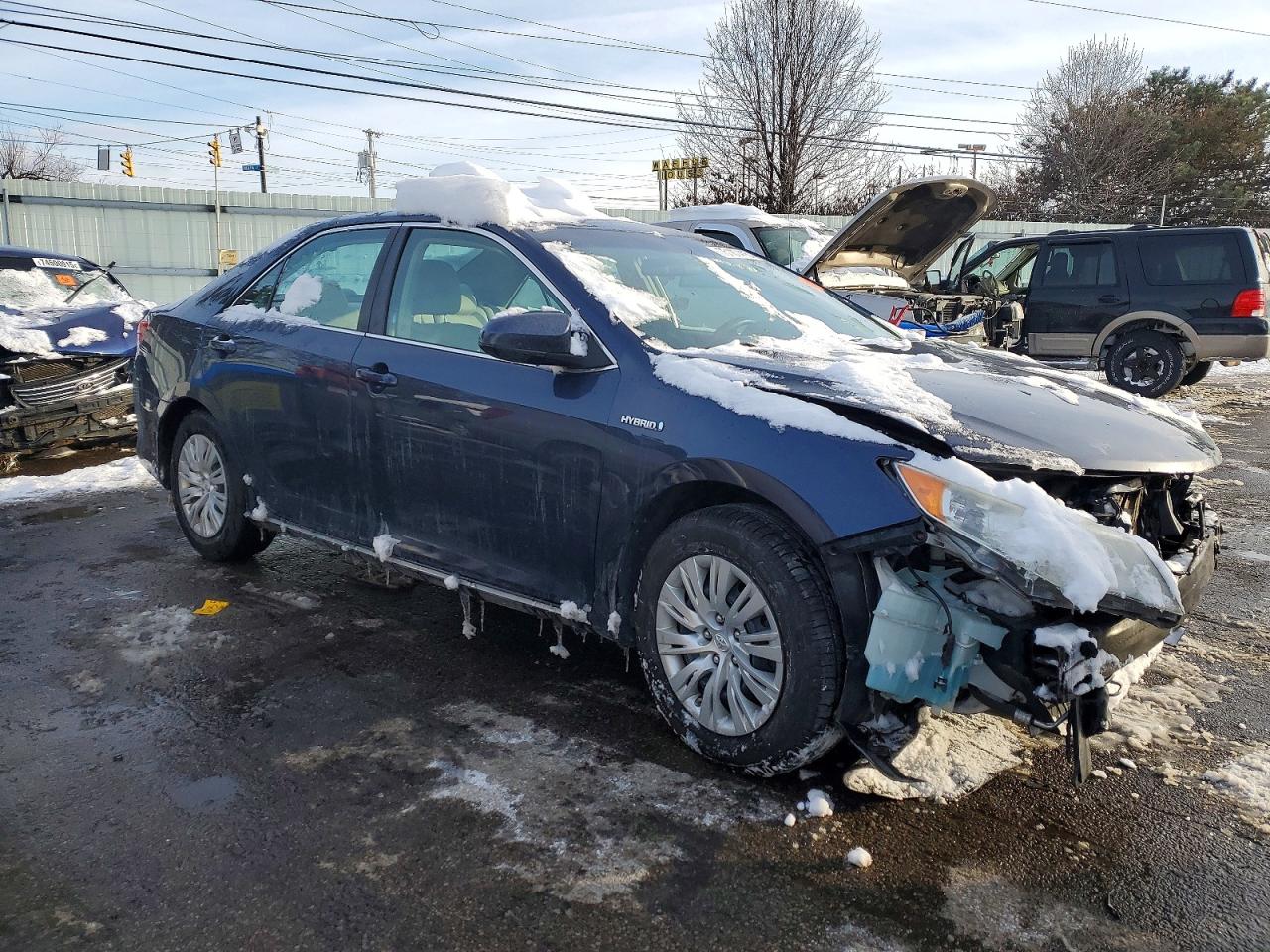 2014 Toyota Camry Hybrid Le Синий vin: 4T1BD1FK5EU132226