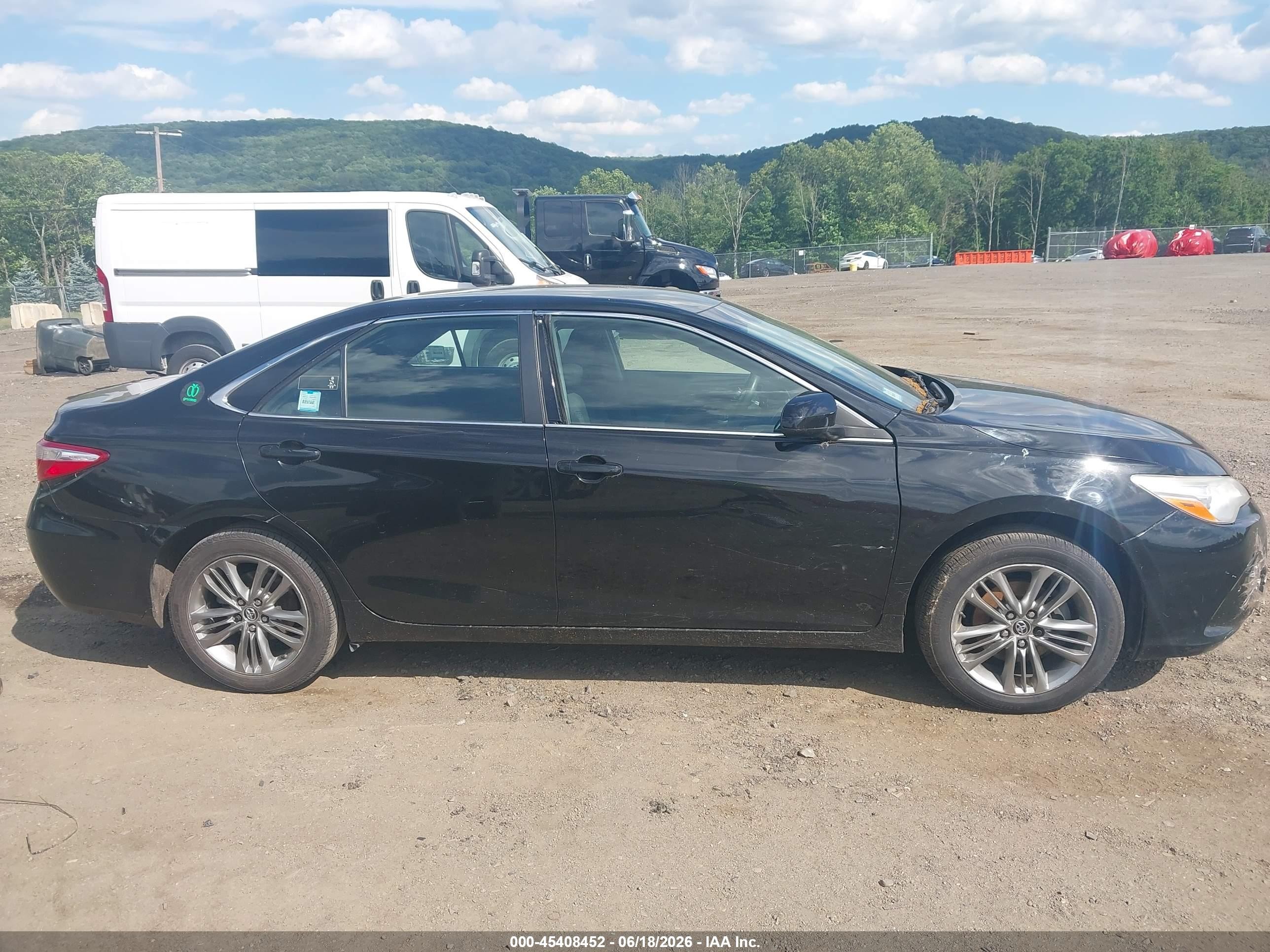 2015 Toyota Camry Hybrid Le Black vin: 4T1BD1FK5FU149240