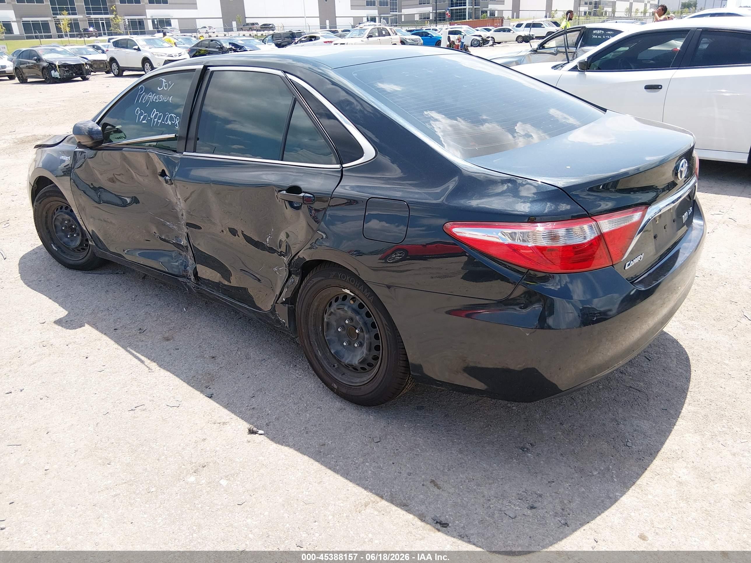 2015 Toyota Camry Hybrid Le Black vin: 4T1BD1FK5FU152185