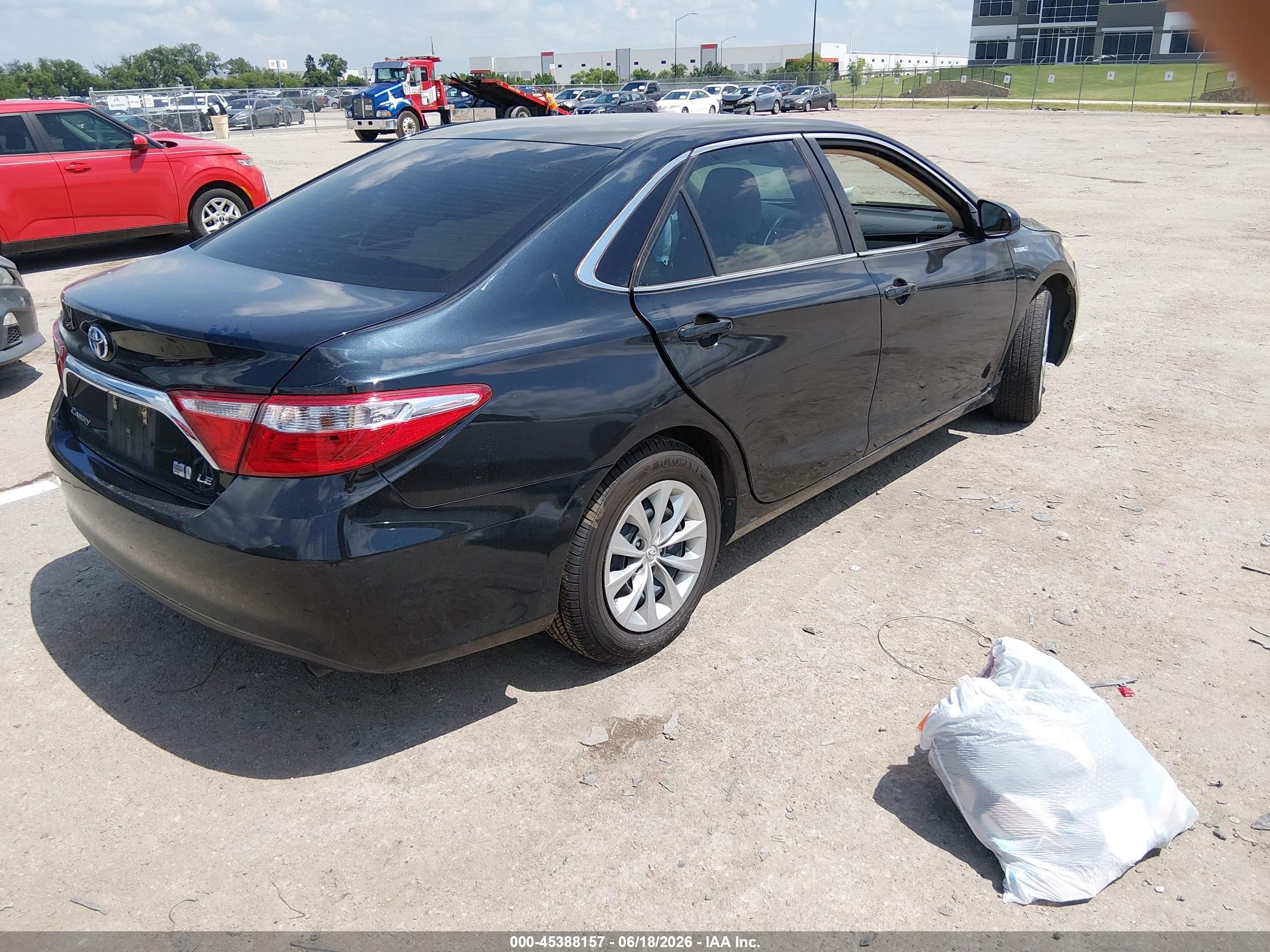2015 Toyota Camry Hybrid Le Black vin: 4T1BD1FK5FU152185