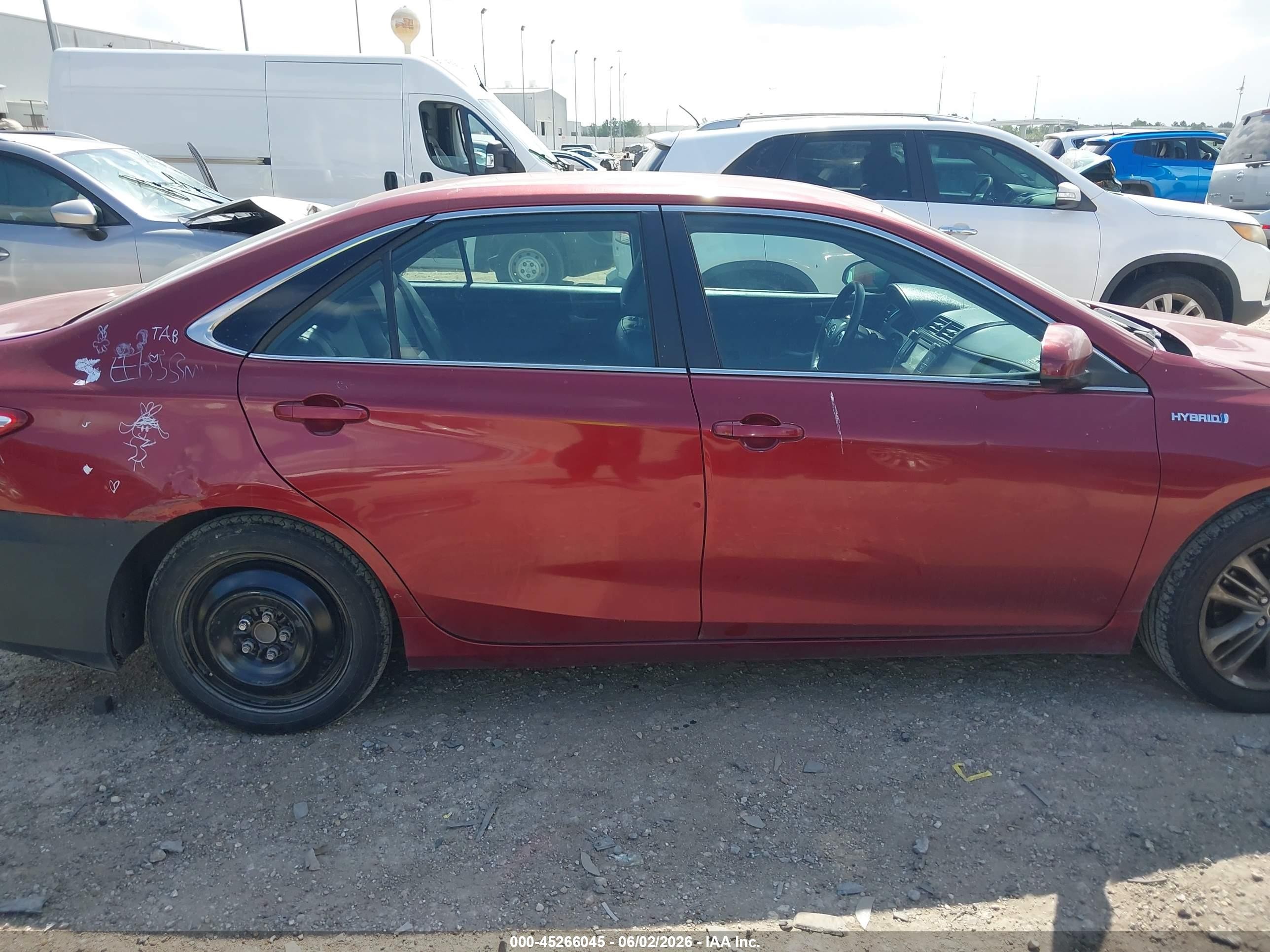 2015 Toyota Camry Hybrid Se Красный vin: 4T1BD1FK5FU163512