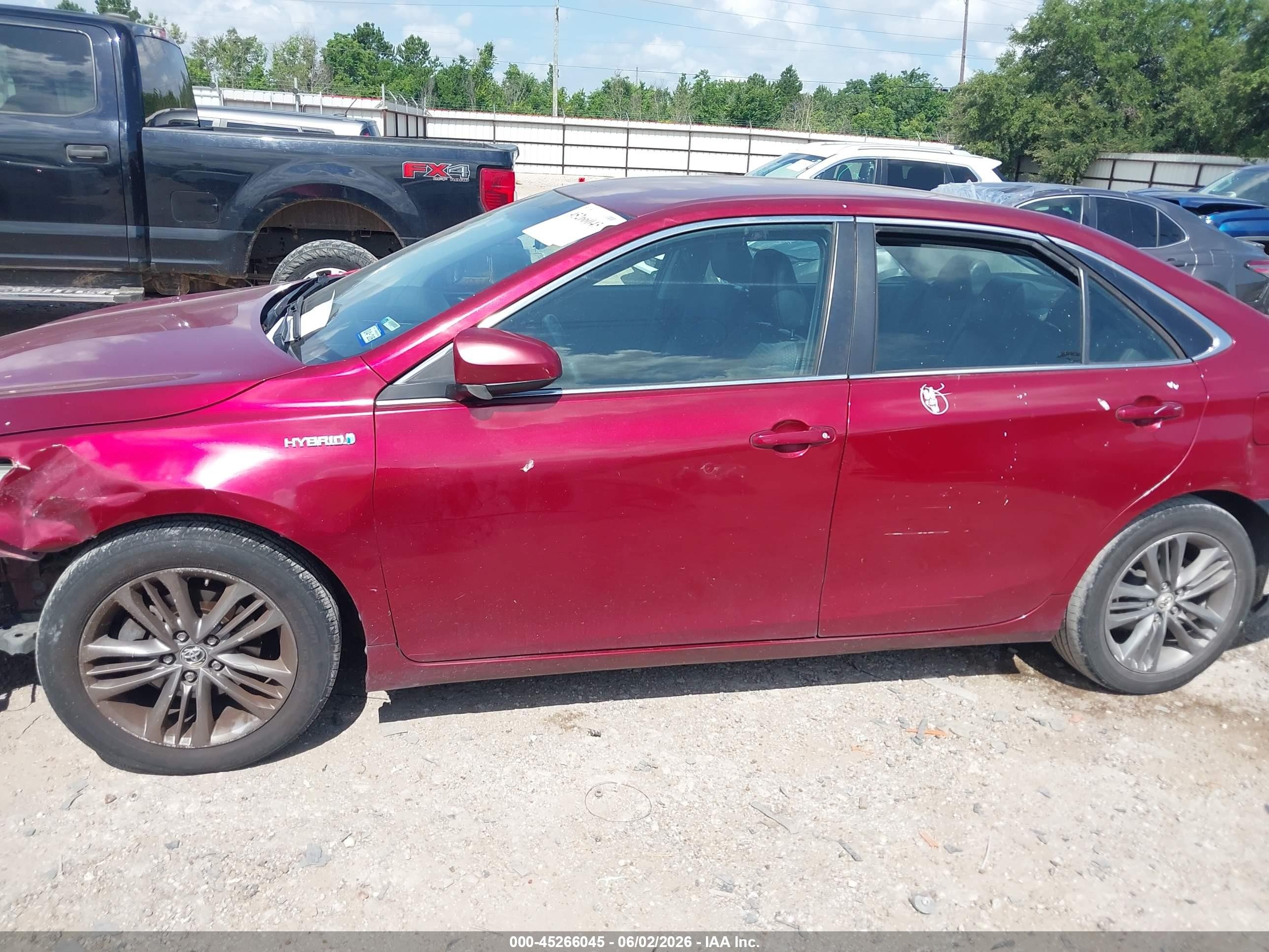 2015 Toyota Camry Hybrid Se Красный vin: 4T1BD1FK5FU163512