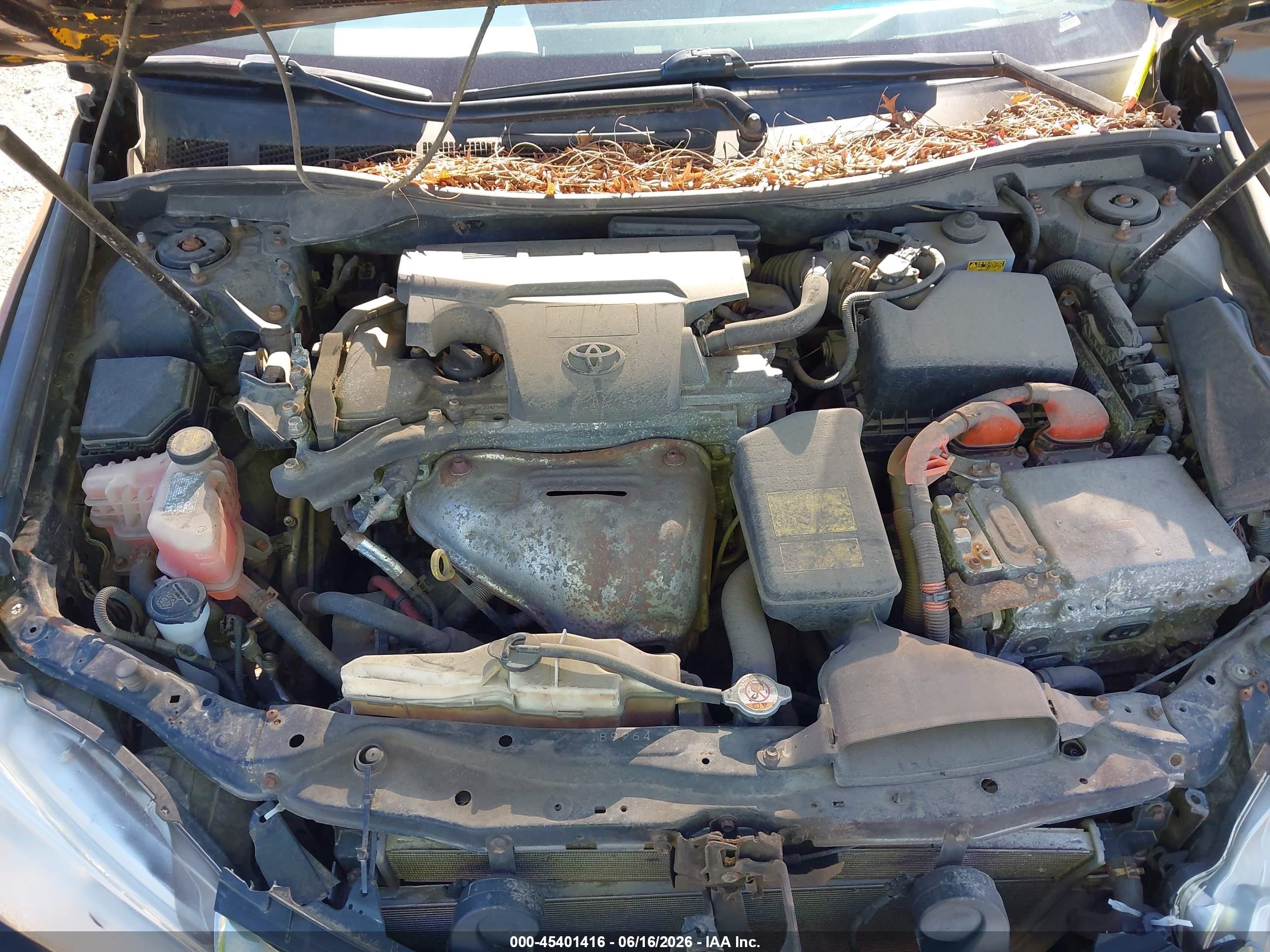 2015 Toyota Camry Hybrid Le Черный vin: 4T1BD1FK5FU172310