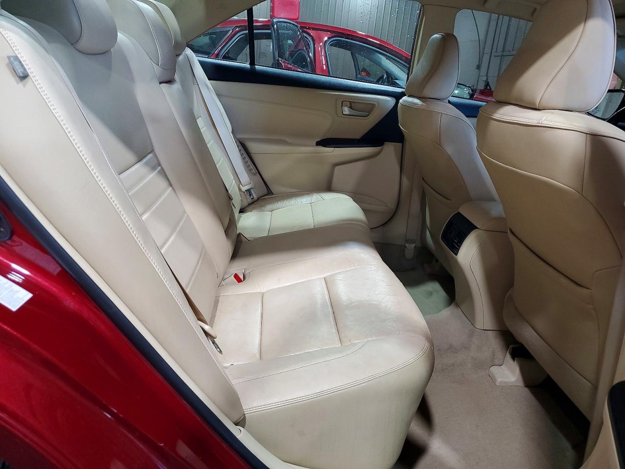 2015 Toyota Camry Hybrid Xle Red vin: 4T1BD1FK5FU175482