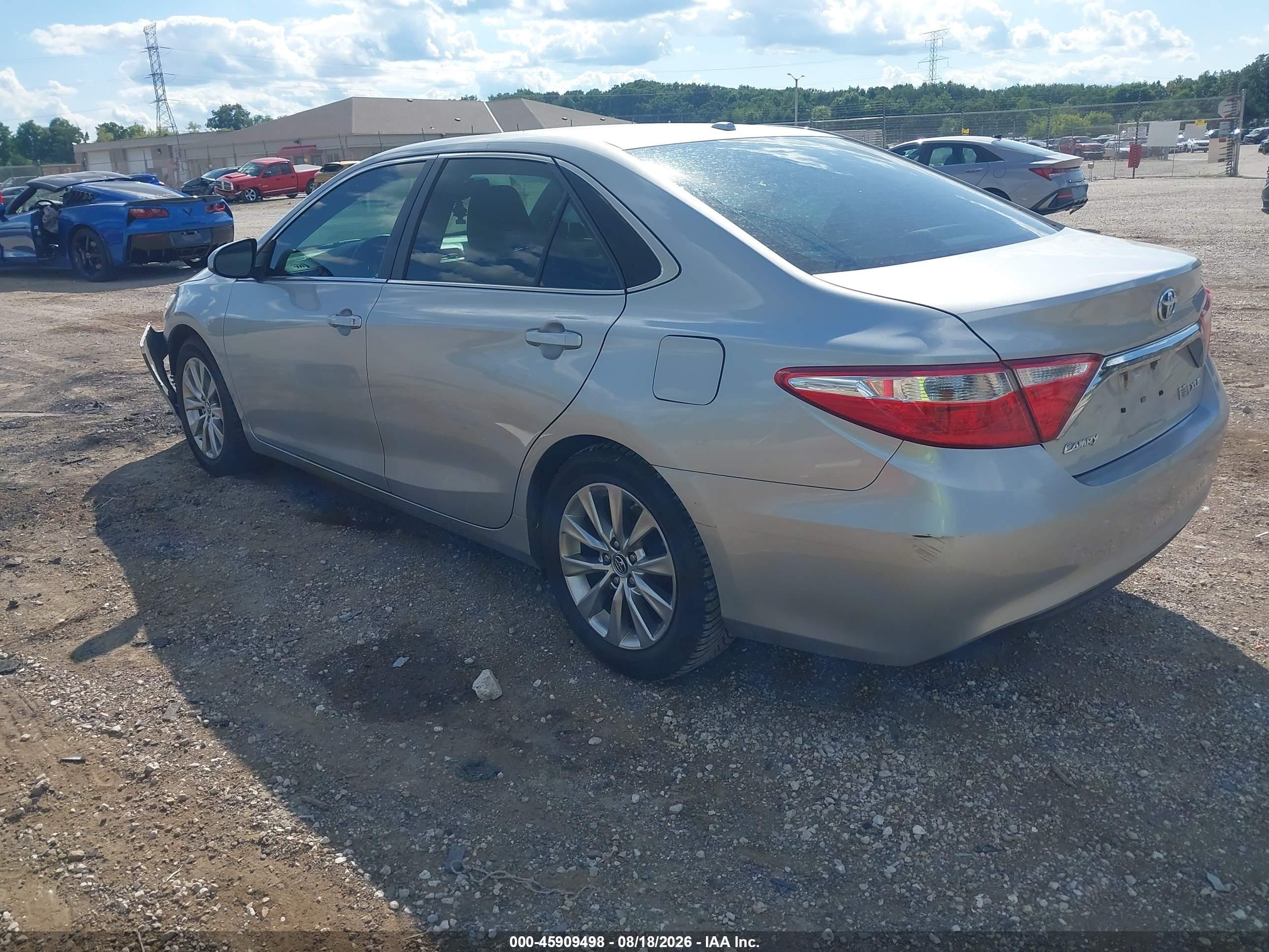 2015 Toyota Camry Hybrid Xle Silver vin: 4T1BD1FK5FU176776