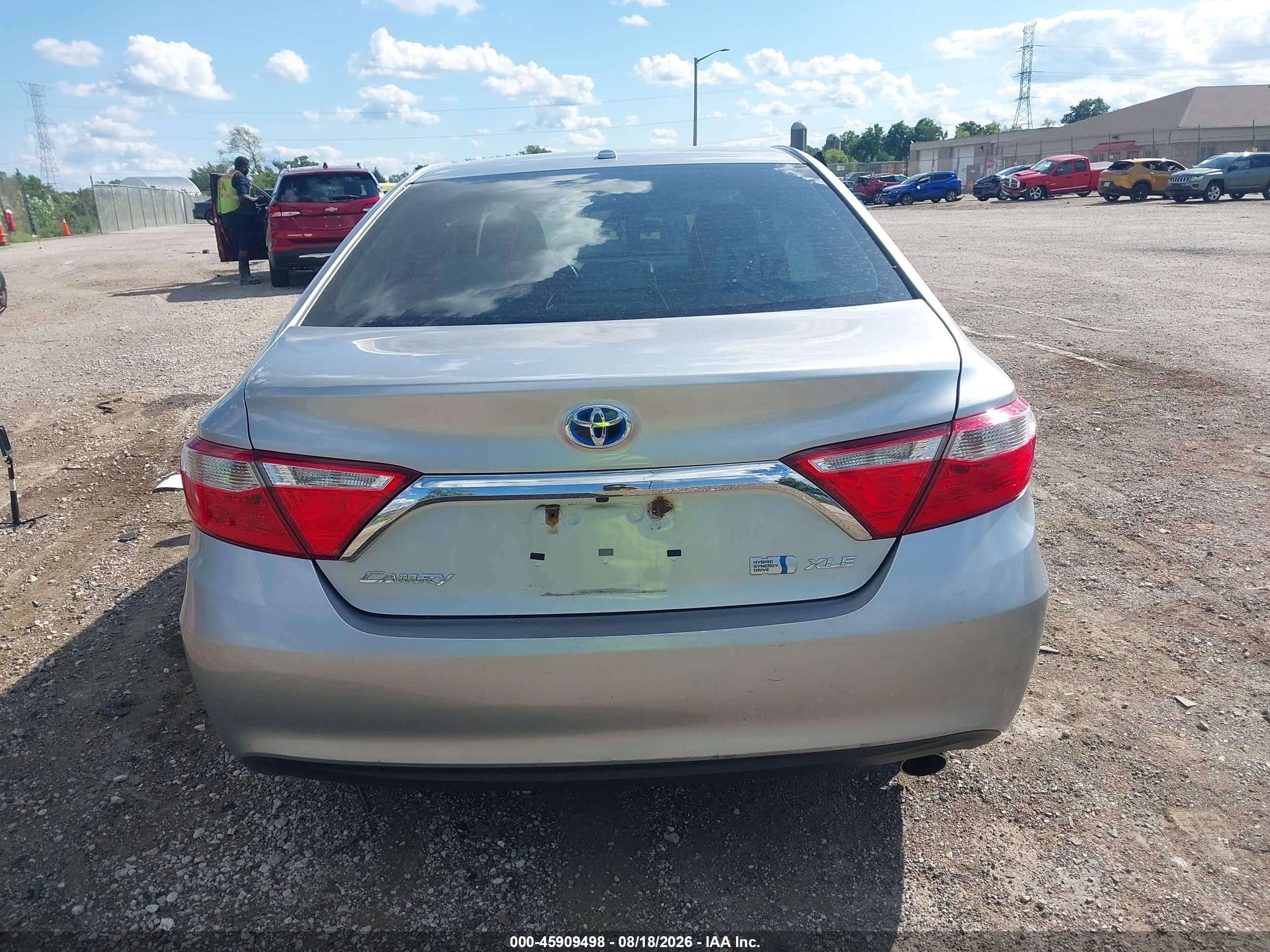 2015 Toyota Camry Hybrid Xle Silver vin: 4T1BD1FK5FU176776