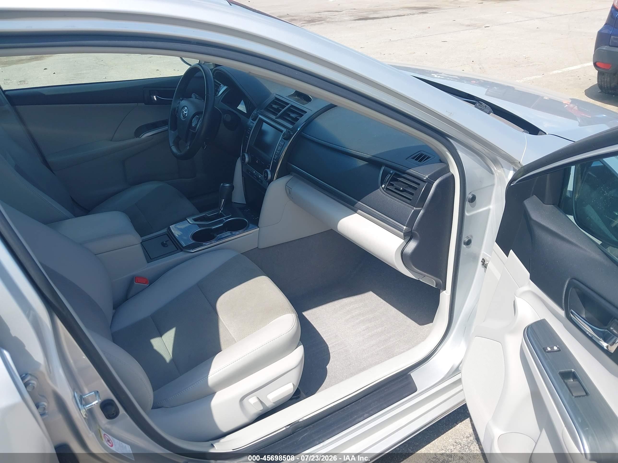 2012 Toyota Camry Hybrid Xle Silver vin: 4T1BD1FK6CU024999