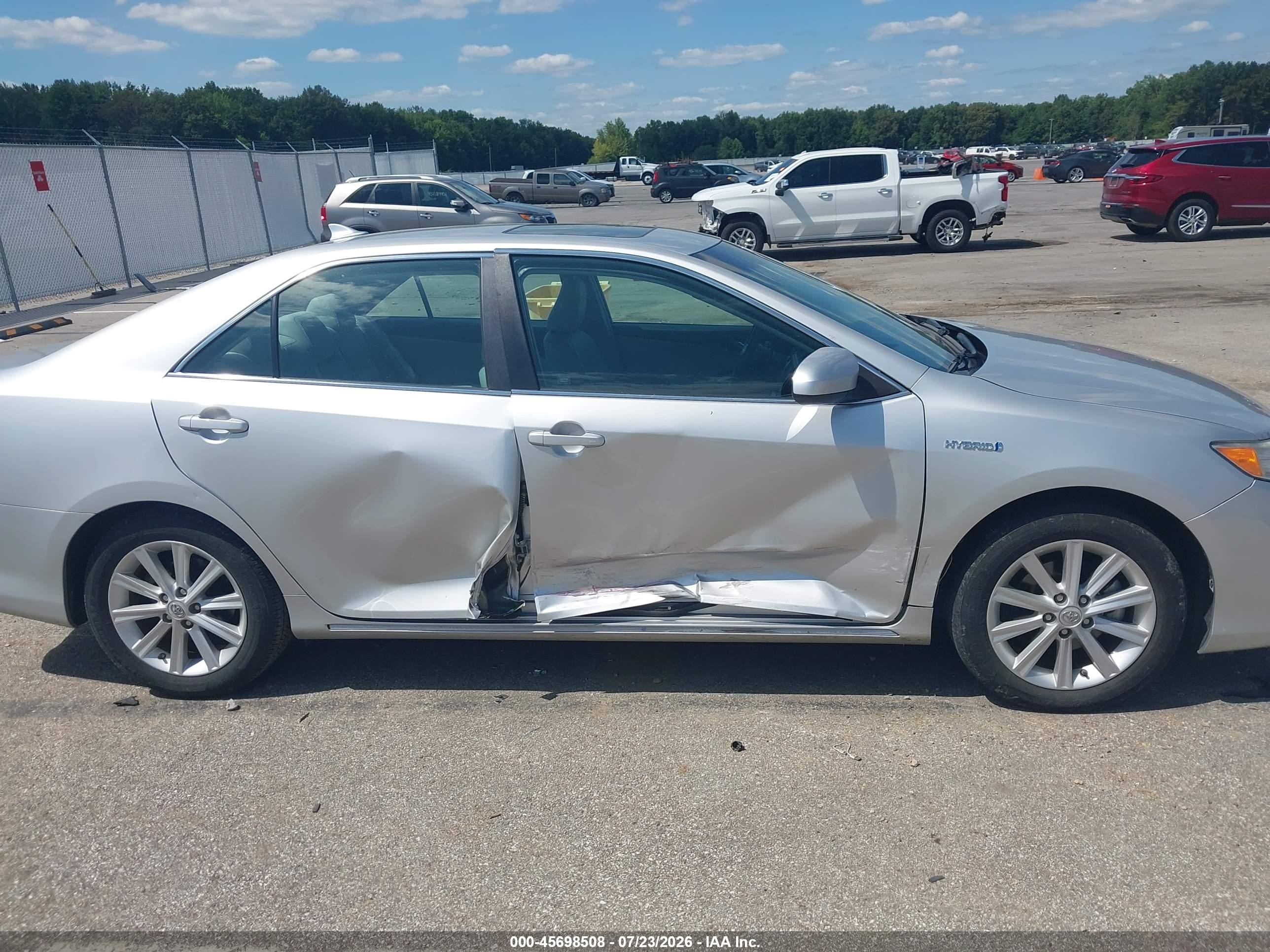 2012 Toyota Camry Hybrid Xle Silver vin: 4T1BD1FK6CU024999