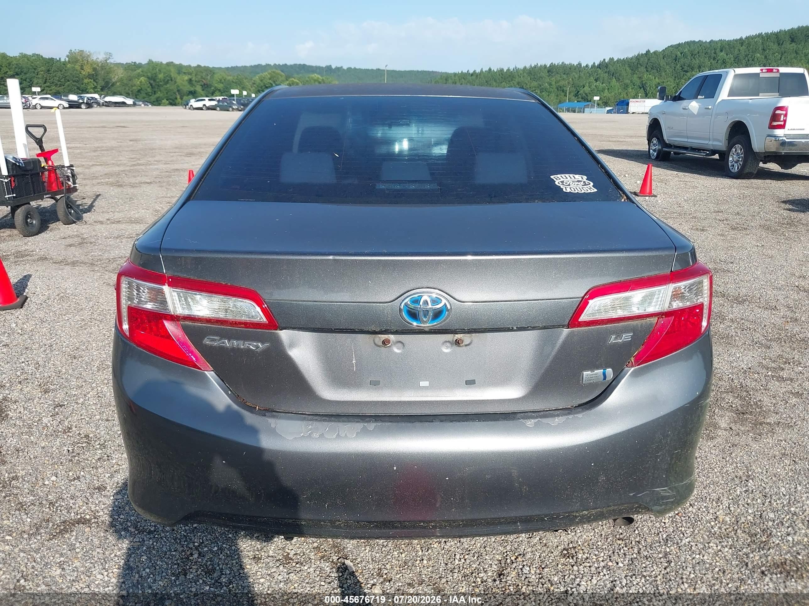 2013 Toyota Camry Hybrid Le Gray vin: 4T1BD1FK6DU089210