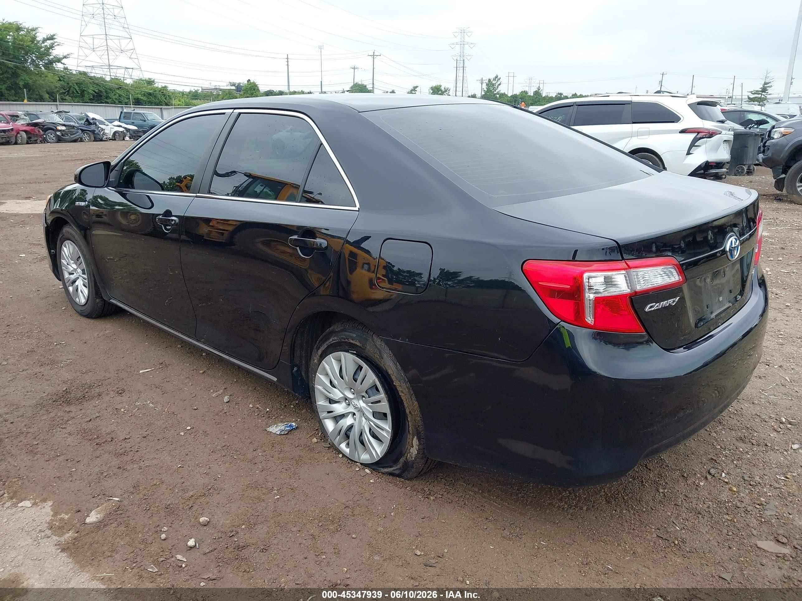 2014 Toyota Camry Hybrid Le Черный vin: 4T1BD1FK6EU111529