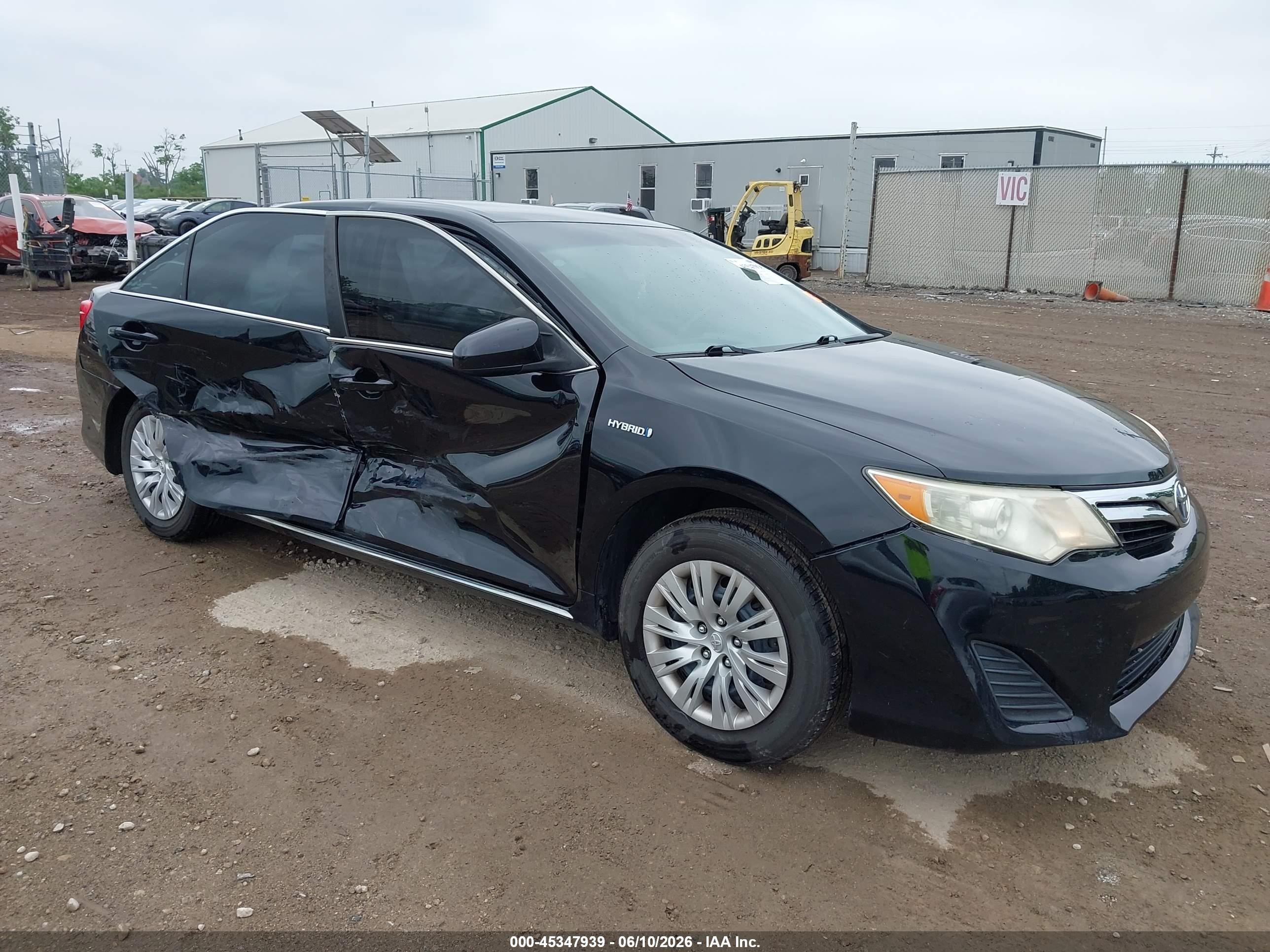 2014 Toyota Camry Hybrid Le Черный vin: 4T1BD1FK6EU111529
