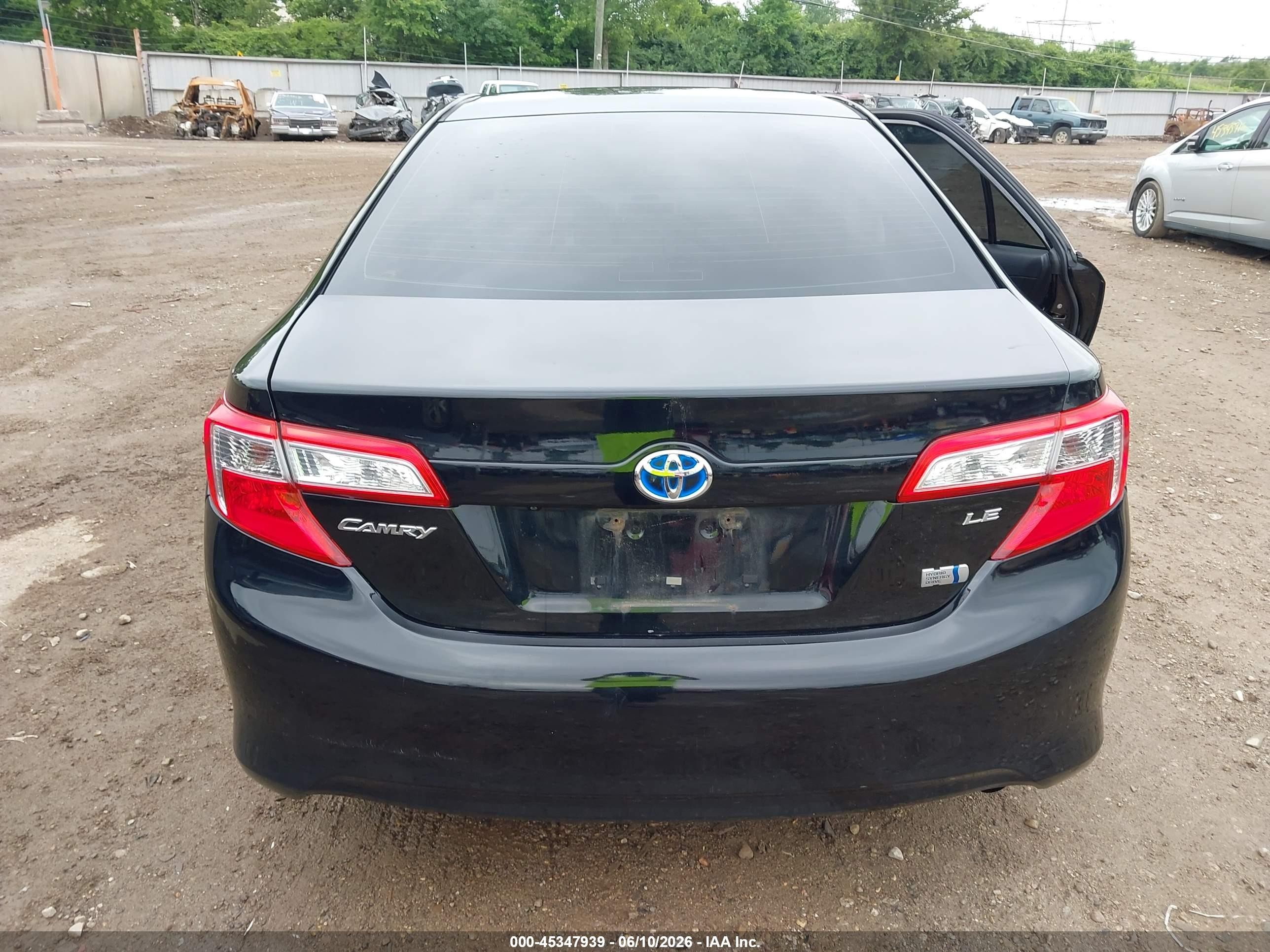 2014 Toyota Camry Hybrid Le Черный vin: 4T1BD1FK6EU111529