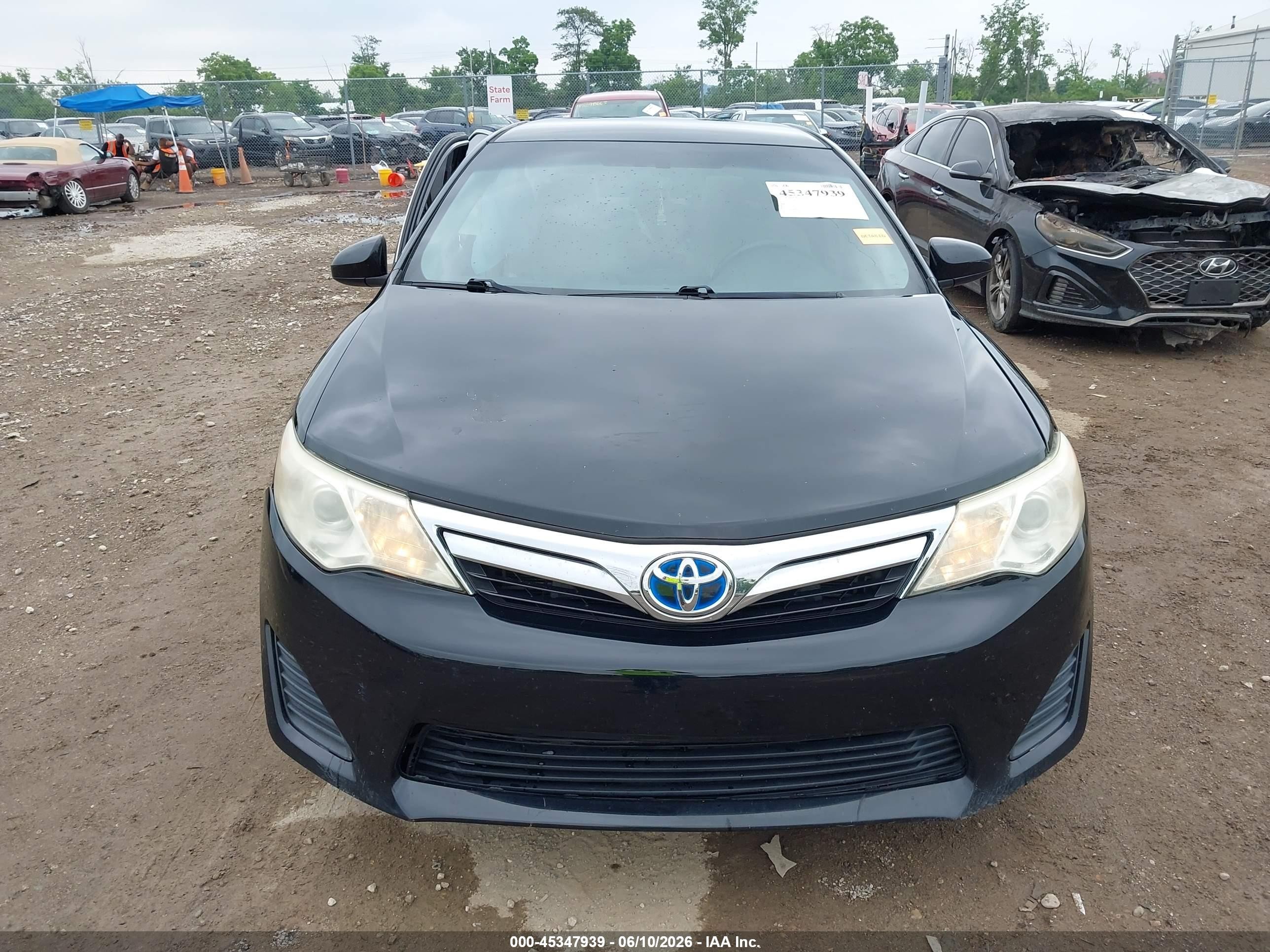 2014 Toyota Camry Hybrid Le Черный vin: 4T1BD1FK6EU111529