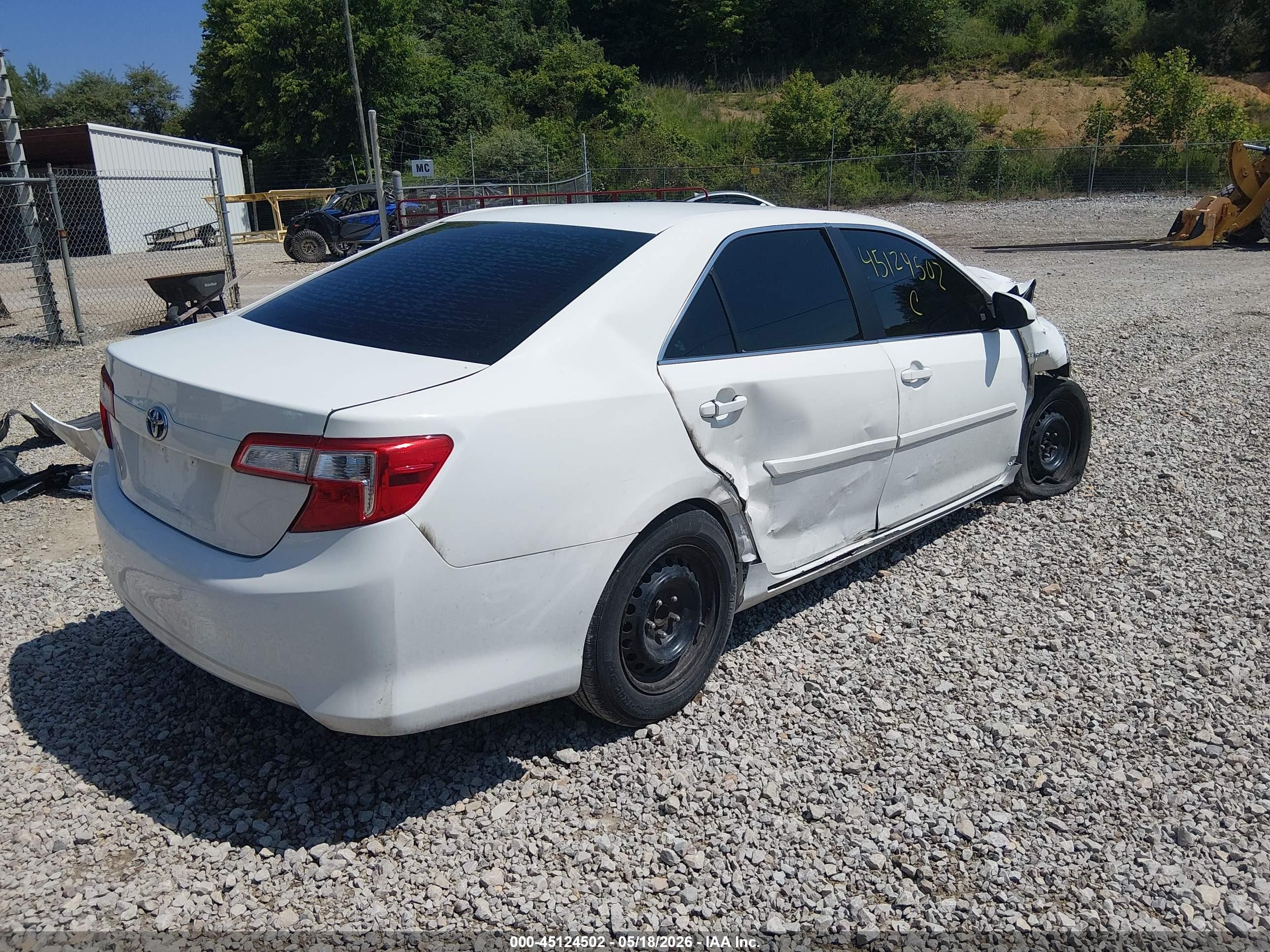 2014 Toyota Camry Hybrid Le White vin: 4T1BD1FK6EU120795