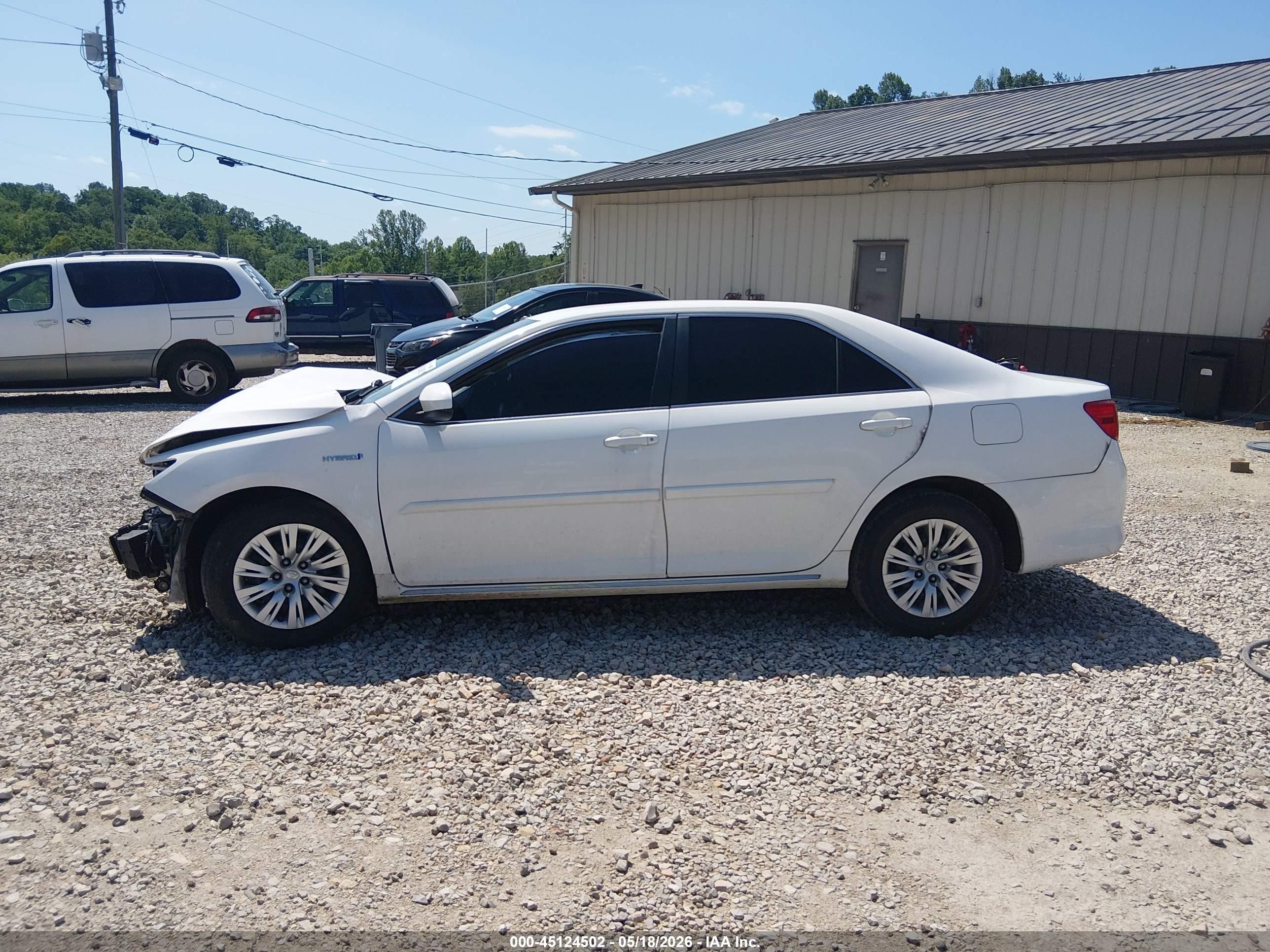 2014 Toyota Camry Hybrid Le White vin: 4T1BD1FK6EU120795