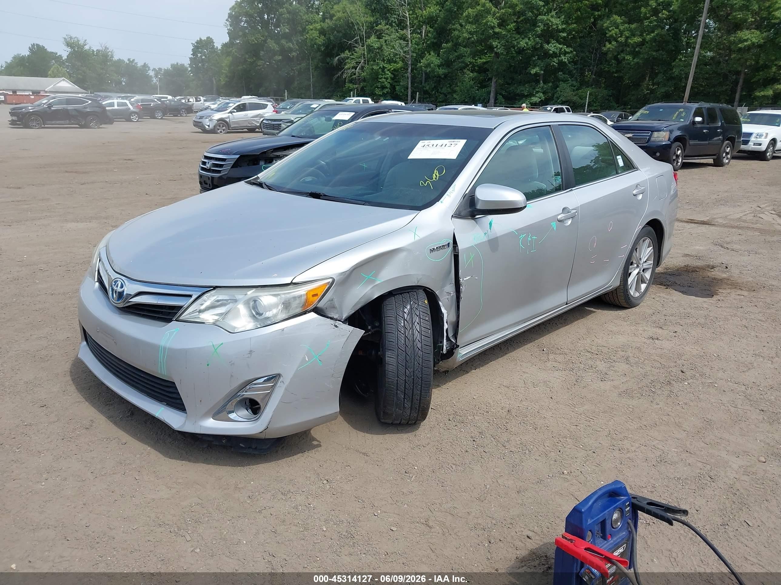 2014 Toyota Camry Hybrid Xle Silver vin: 4T1BD1FK6EU122448