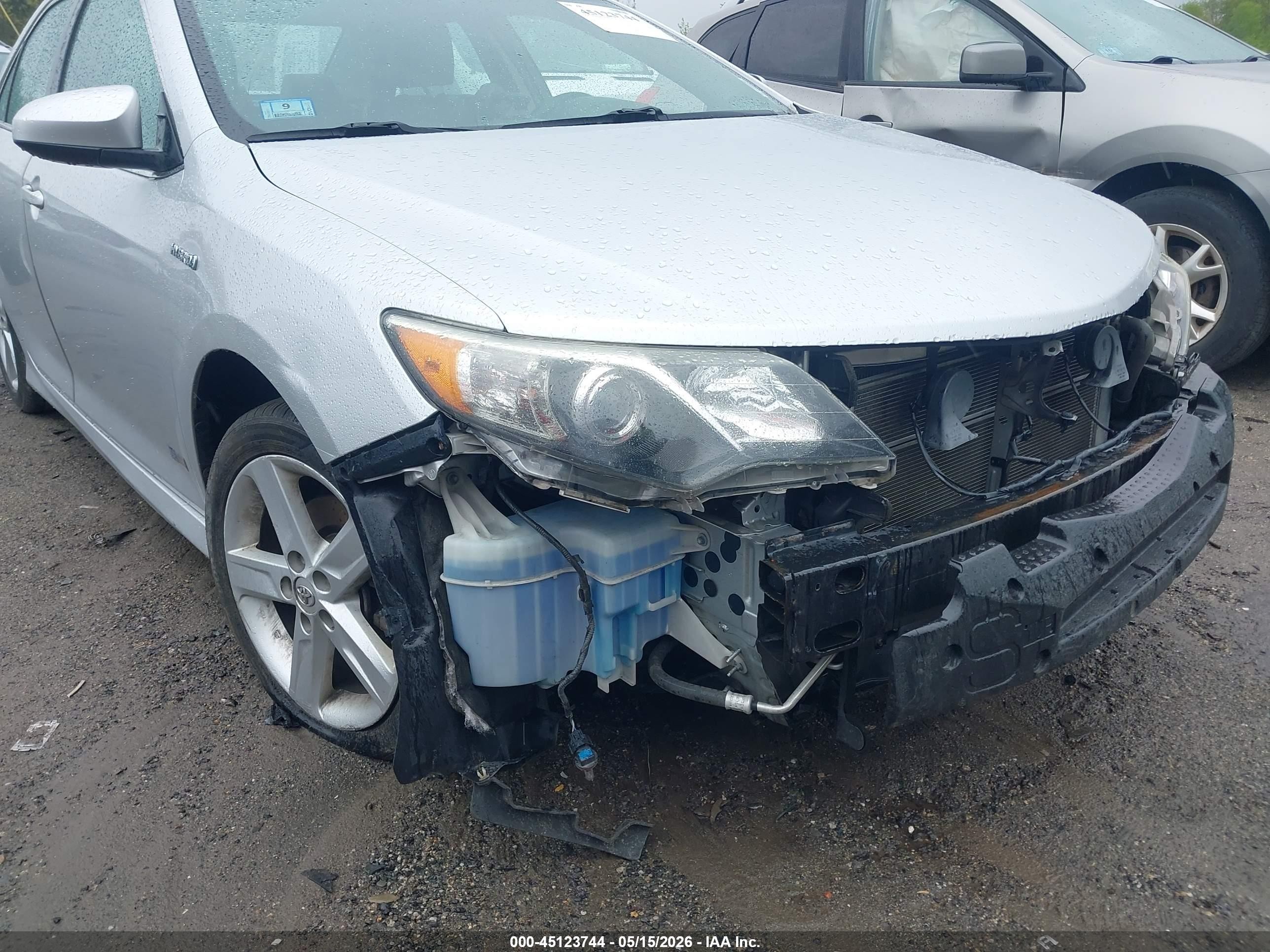 2014 Toyota Camry Hybrid Se Limited Edition Серебряный vin: 4T1BD1FK6EU130663