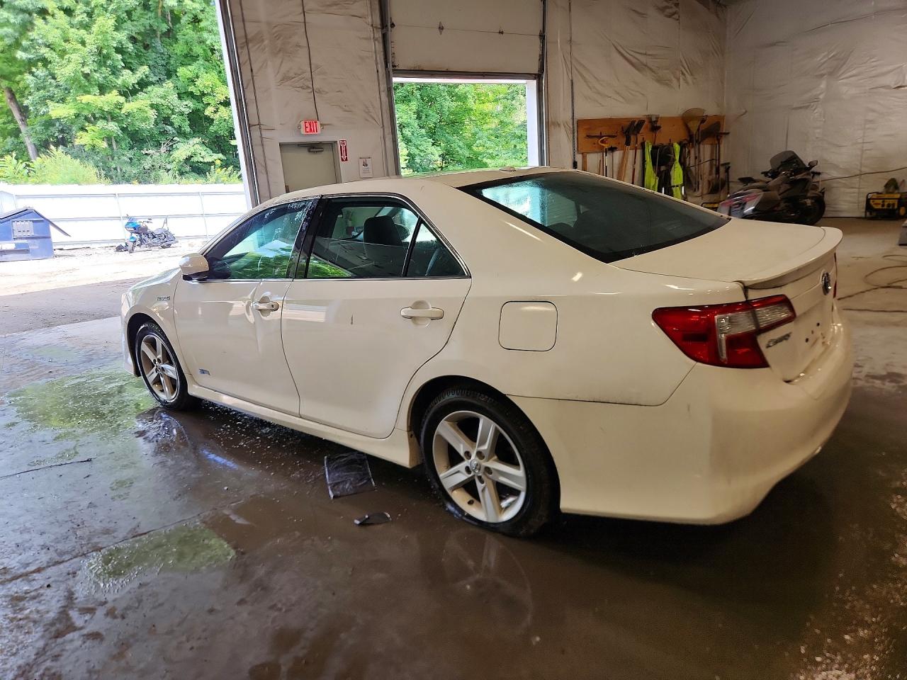2014 Toyota Camry Hybrid Se Белый vin: 4T1BD1FK6EU135801