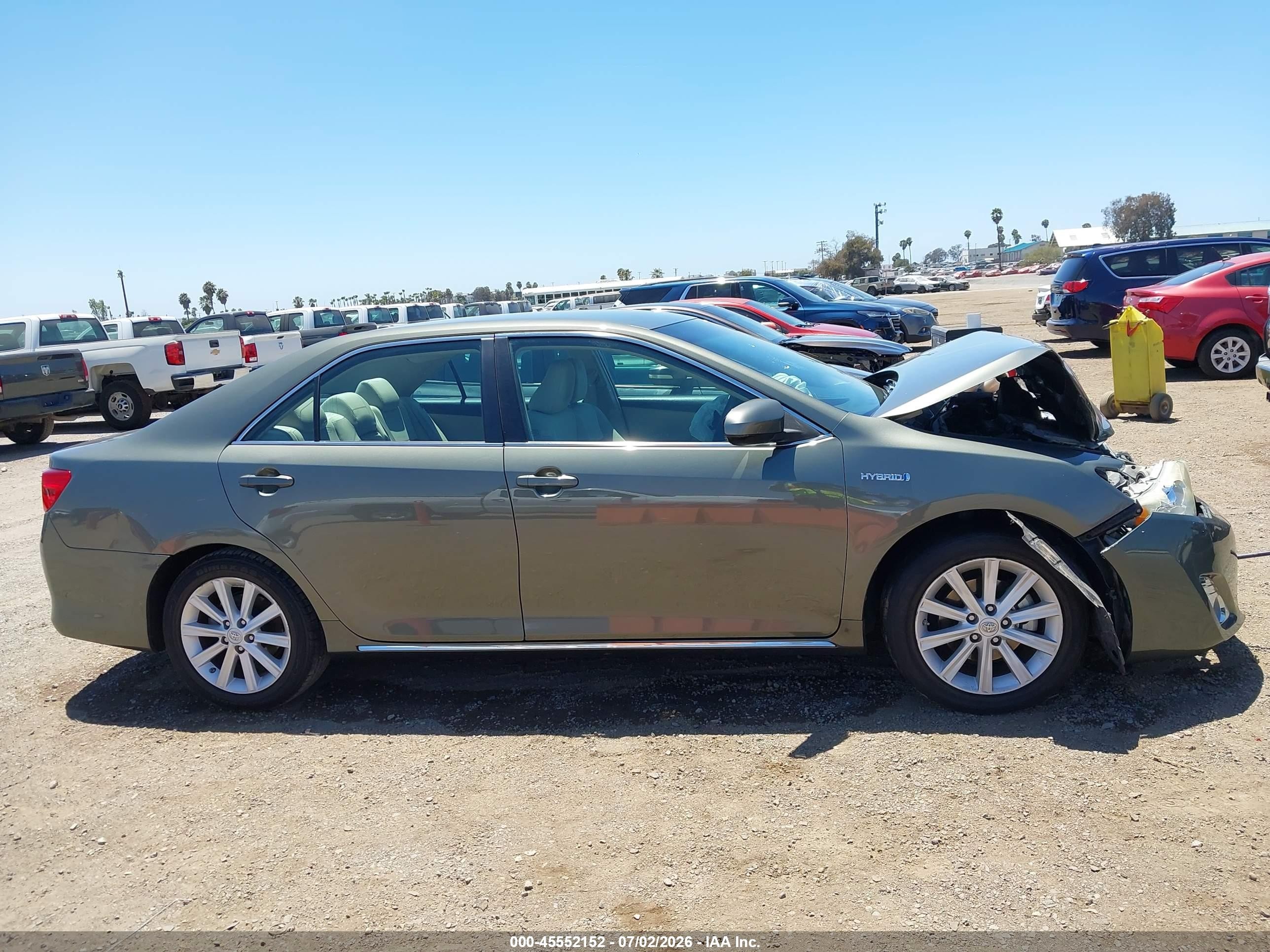 2014 Toyota Camry Hybrid Xle Pewter vin: 4T1BD1FK6EU136835