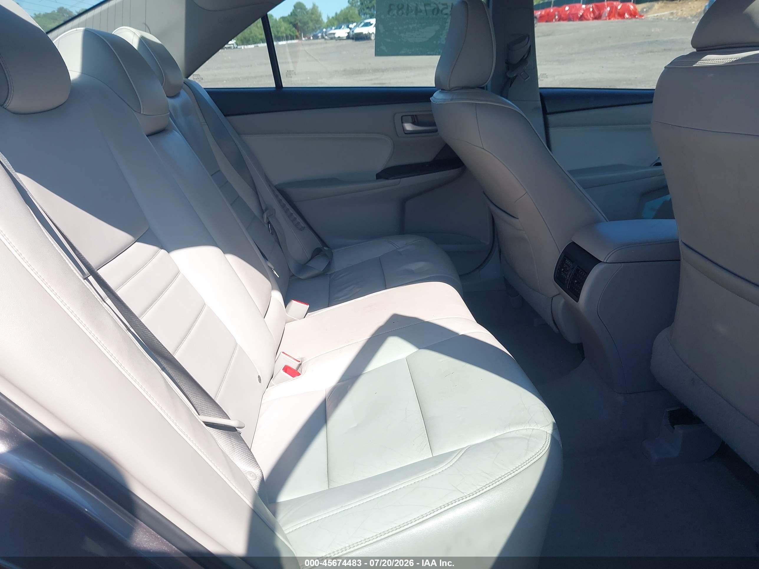 2015 Toyota Camry Hybrid Xle Brown vin: 4T1BD1FK6FU143611