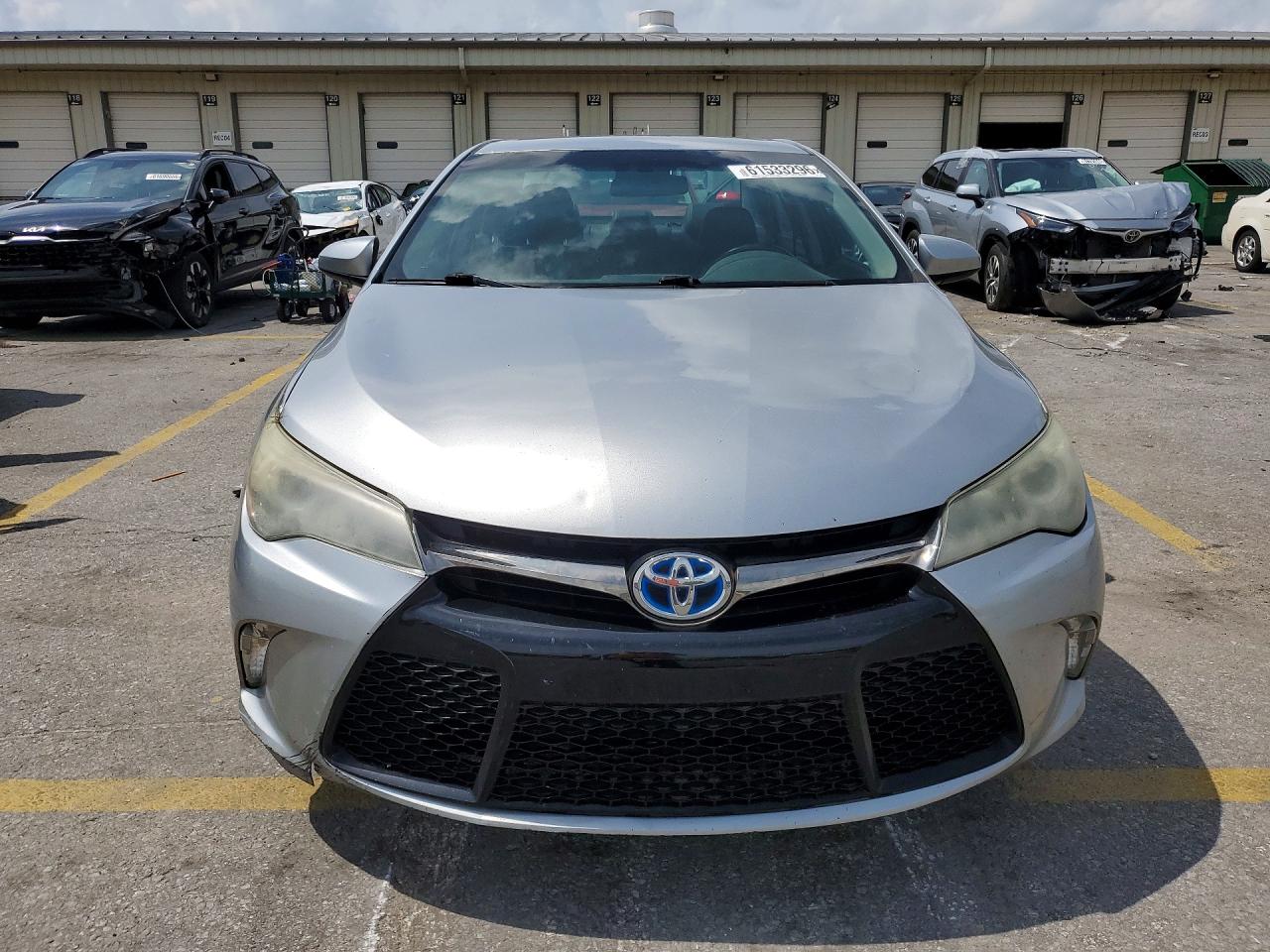 2015 Toyota Camry Hybrid Se Silver vin: 4T1BD1FK6FU151675