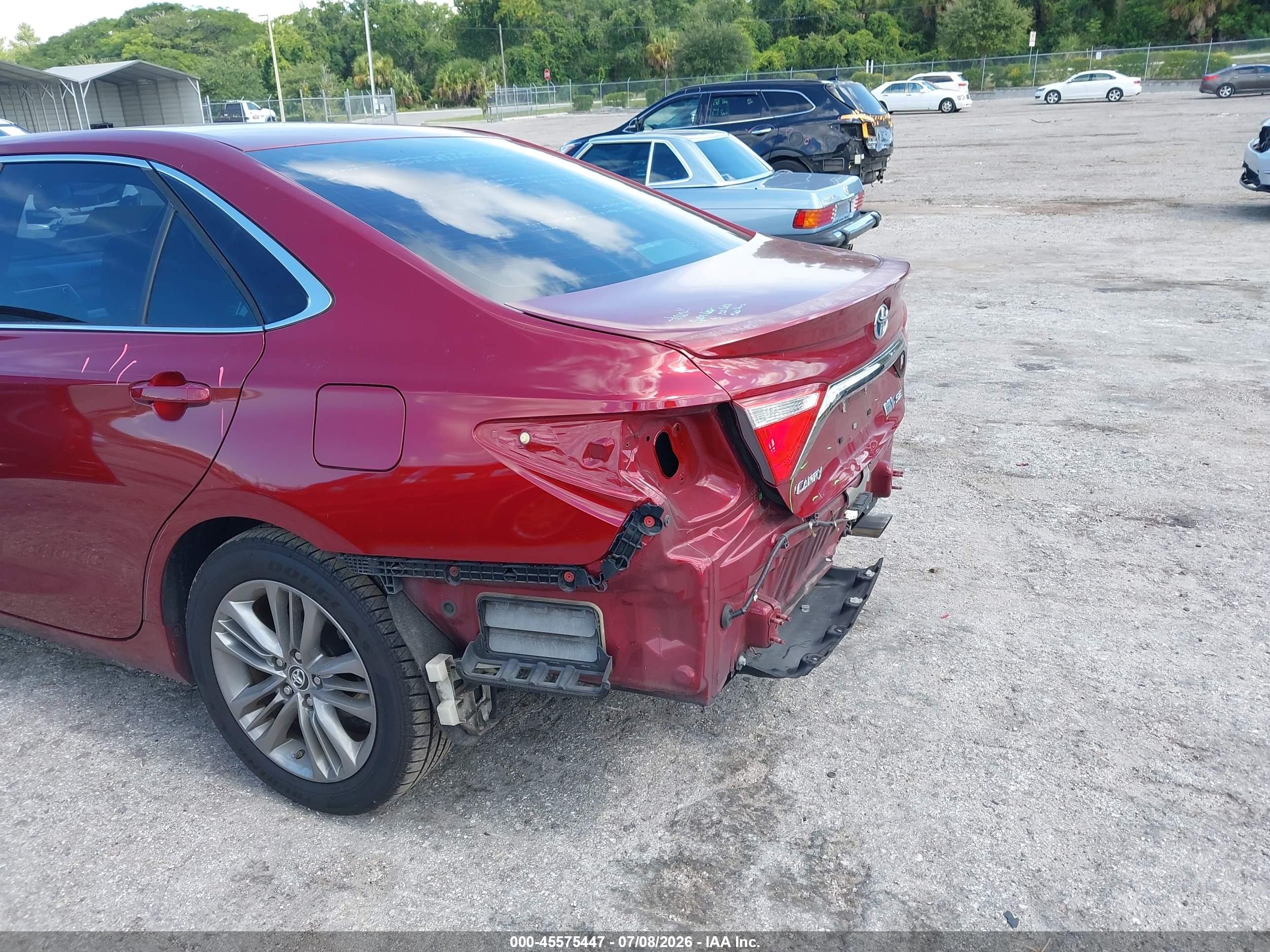 2015 Toyota Camry Hybrid Se Burgundy vin: 4T1BD1FK6FU158061