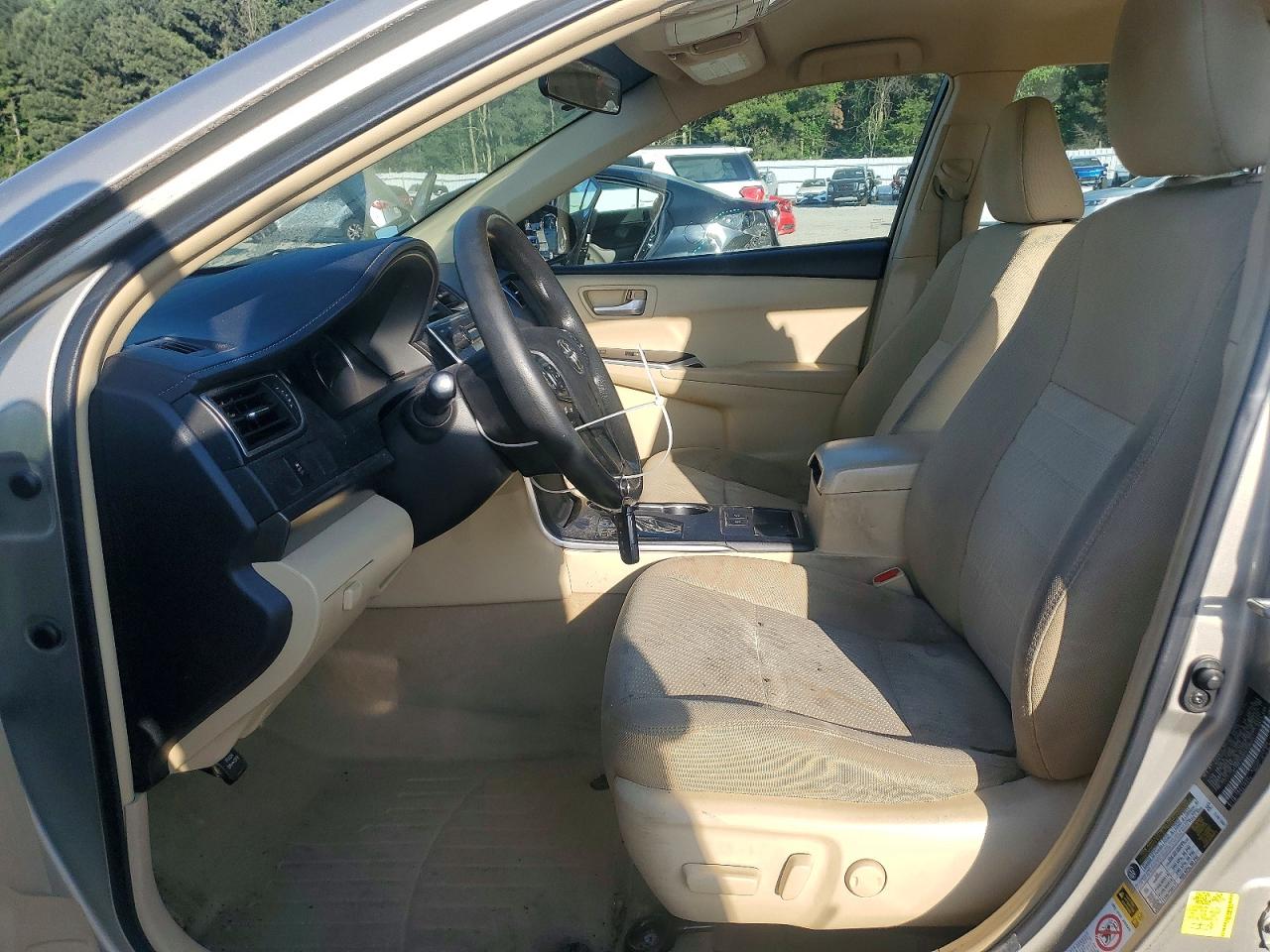 2015 Toyota Camry Hybrid Le Beige vin: 4T1BD1FK6FU158447
