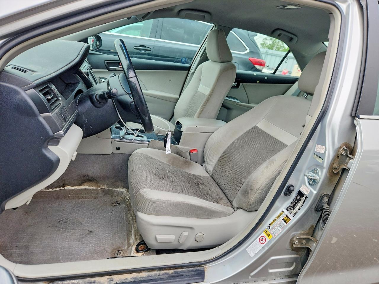 2012 Toyota Camry Hybrid Le Silver vin: 4T1BD1FK7CU011968